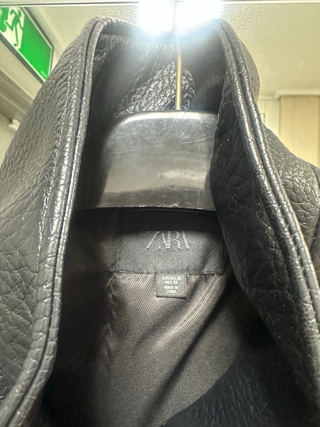 ZARA 베스트셀러 가죽점퍼 상품이미지3