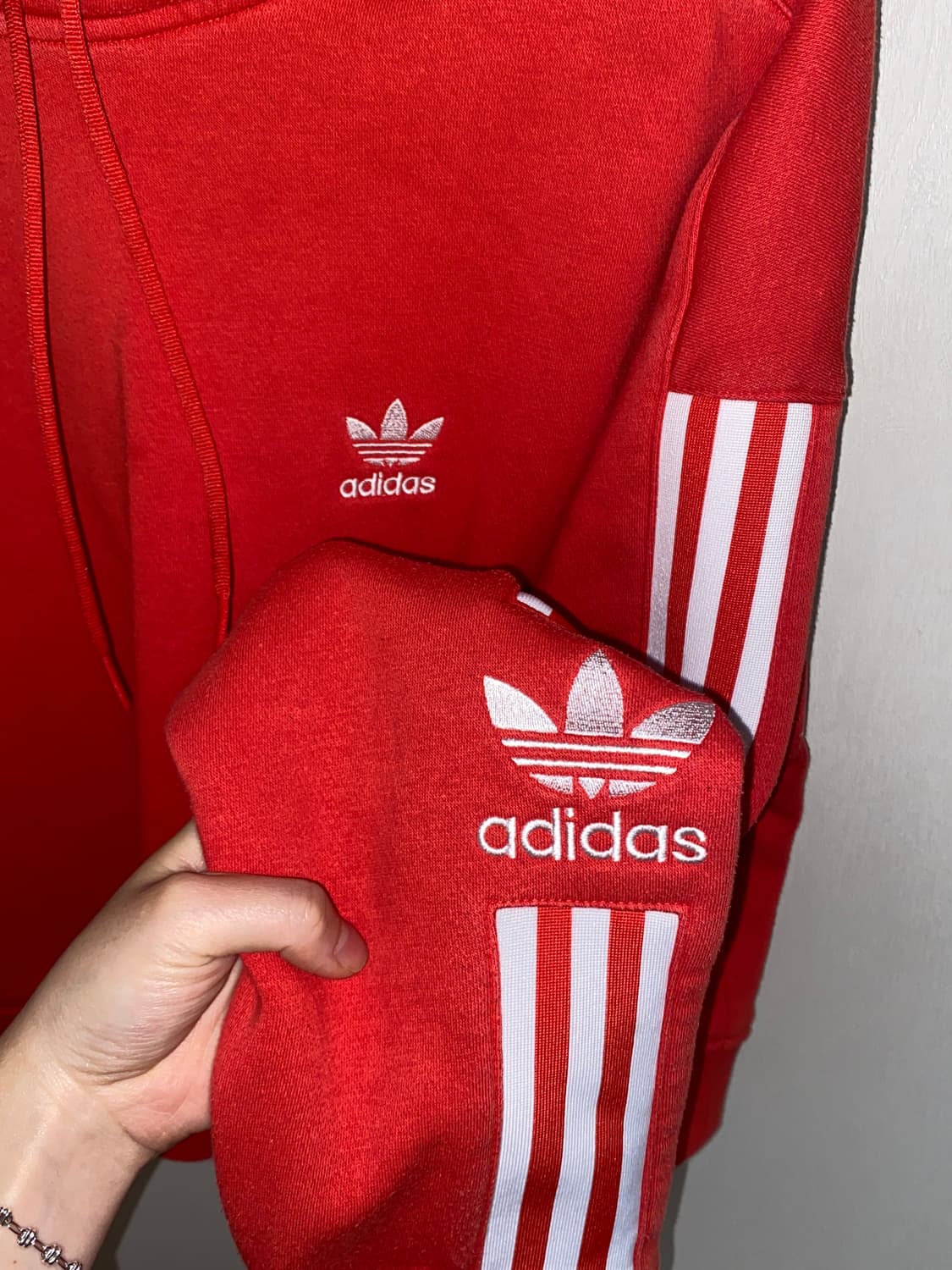 아디다스 크롭 후드 상품이미지3