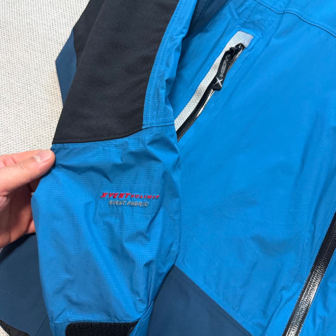 네파 엑스벤트 바람막이 자켓 상품이미지3