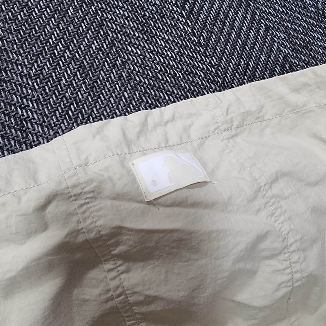 MLB 뉴욕 양키스 베이지 바람막이 상품이미지6