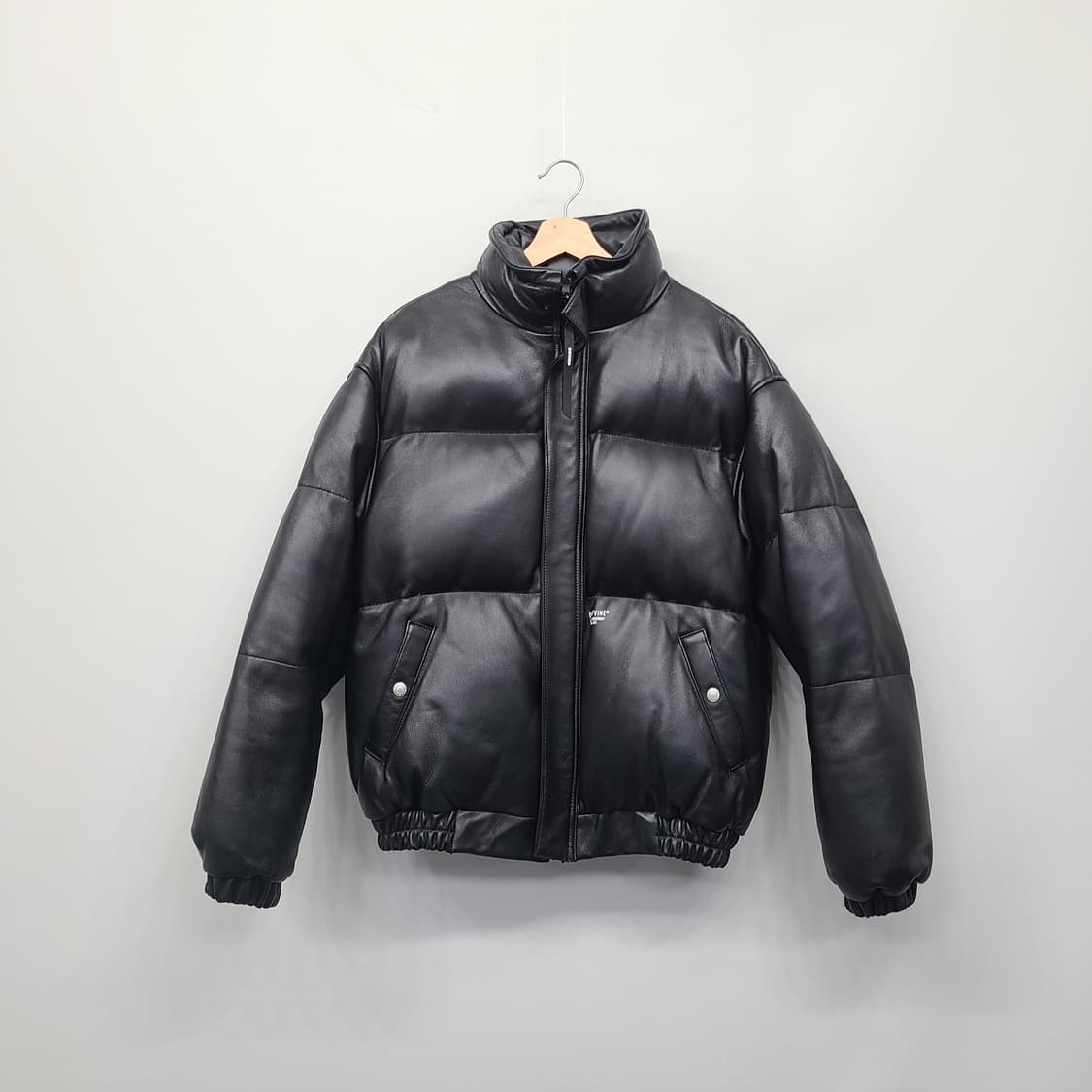 디아프바인 아머 램스킨 레더 다운 패딩 블랙 XL(DV.LOT 696급) 상품이미지2