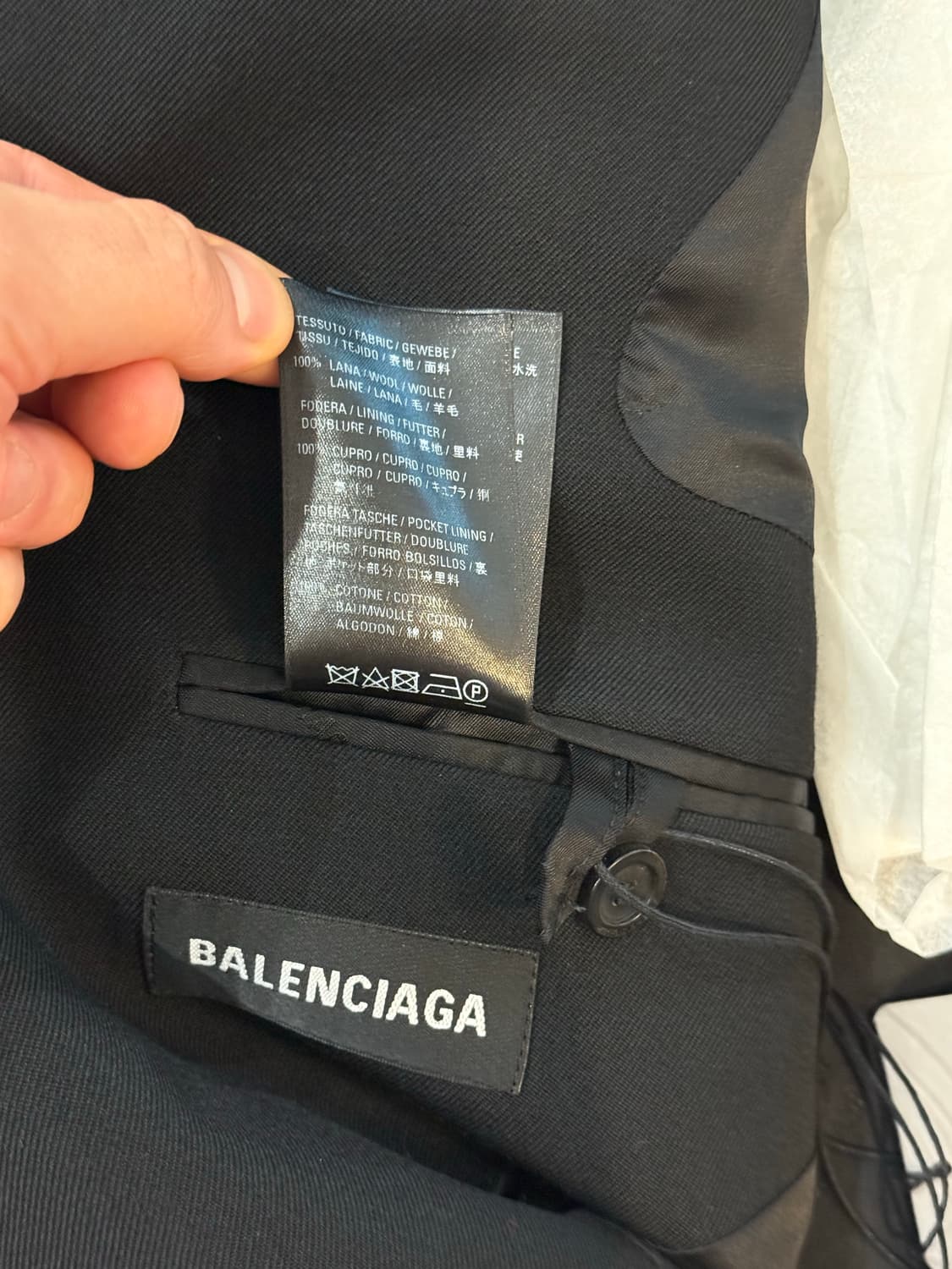 발렌시아가 BALENCIAGA Phone Holder Jacket 상품이미지10