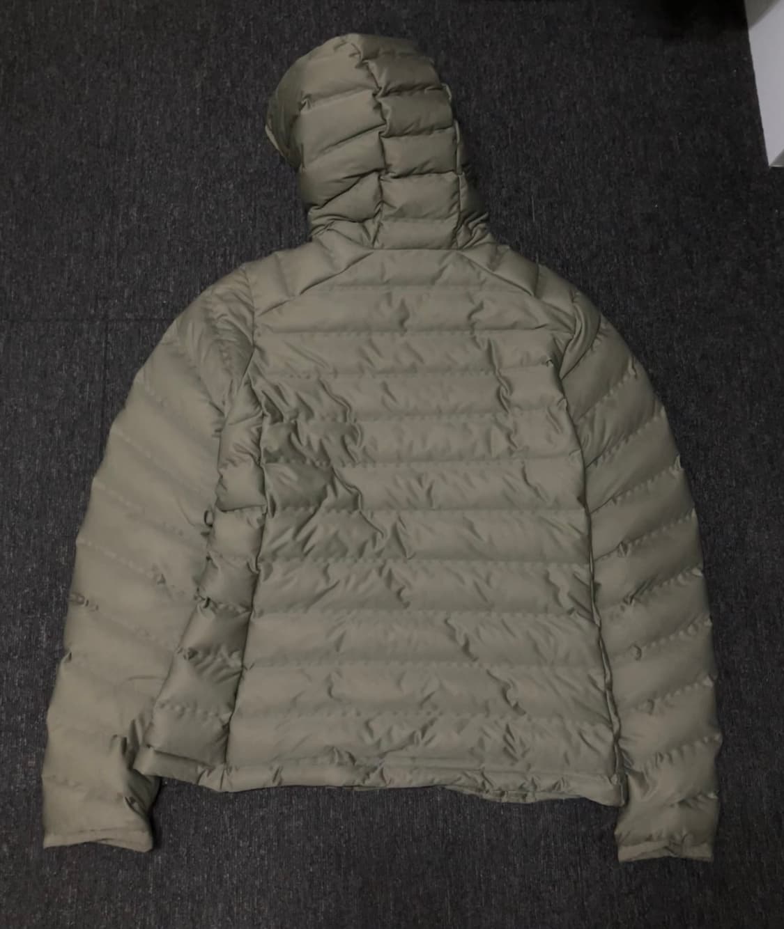 마운틴하드웨어 스트레치 경량패딩 후디 우먼 상품이미지6