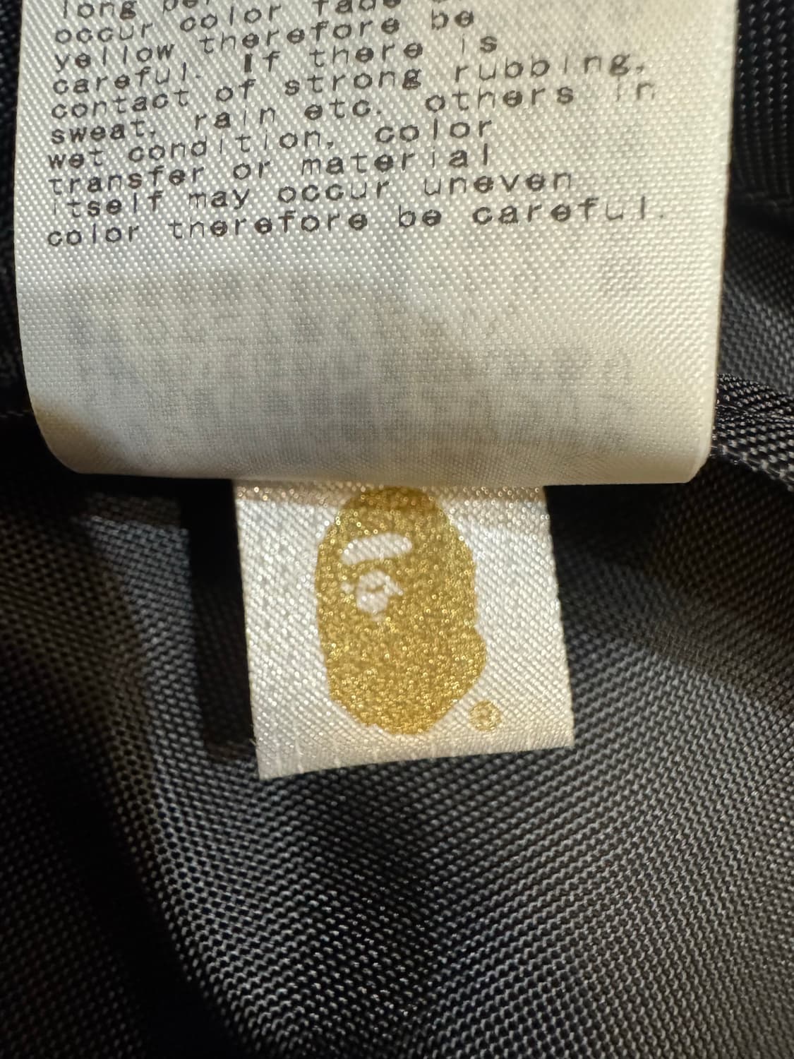 [OS] 베이프 x 꼼데가르송 오사카 백팩 블랙  상품이미지6