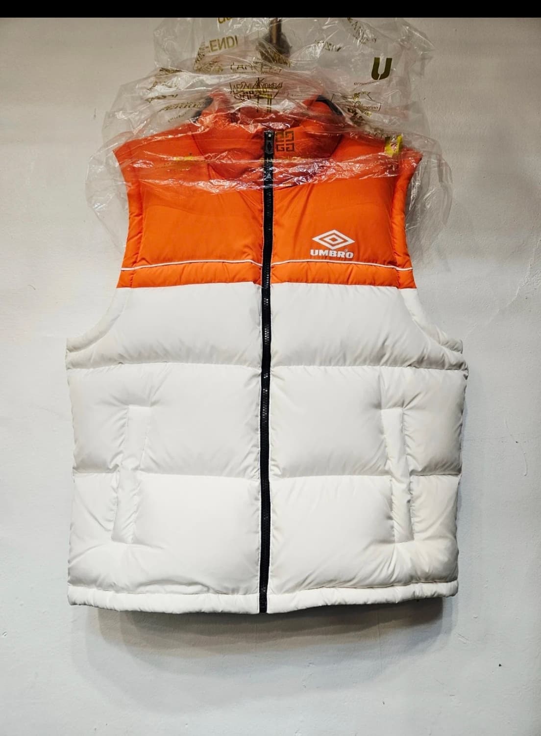 엄브로 조끼패딩 상품이미지5