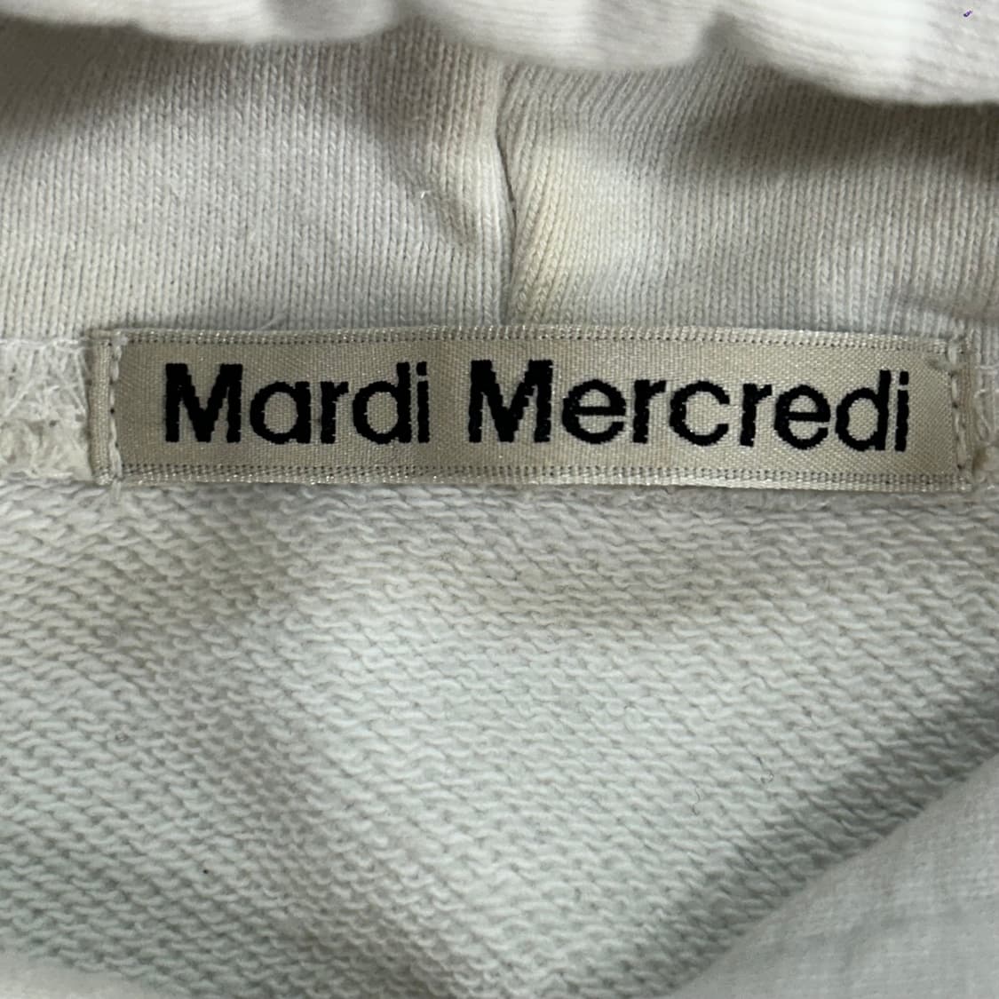 Mardi Mercredi 마르디메크르디 블랙 로고 화이트후드티 상품이미지6