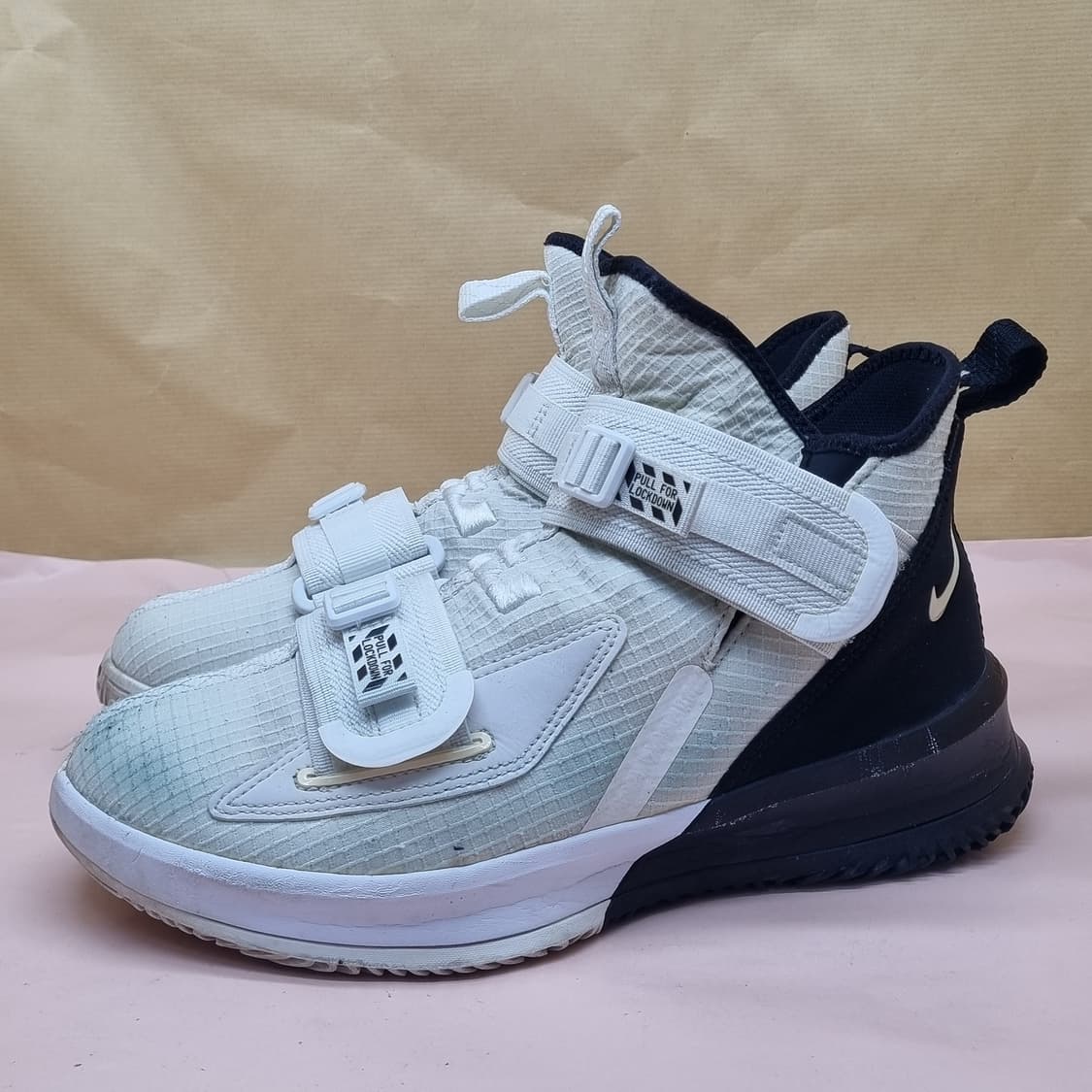 나이키 르브론 솔져13  농구화 250 상품이미지1