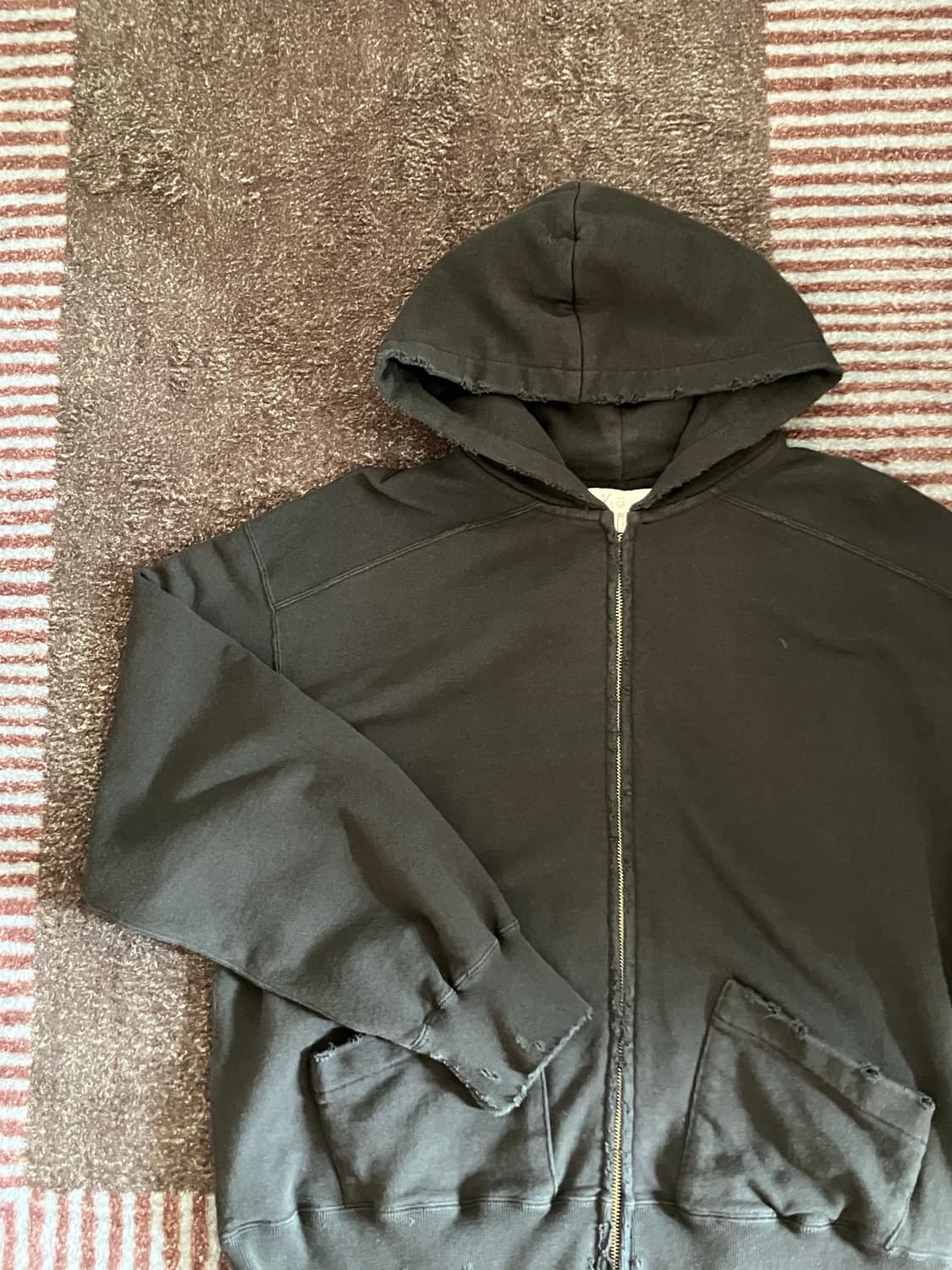 안셀름 / 데미지 후드집업 / 블랙 상품이미지1