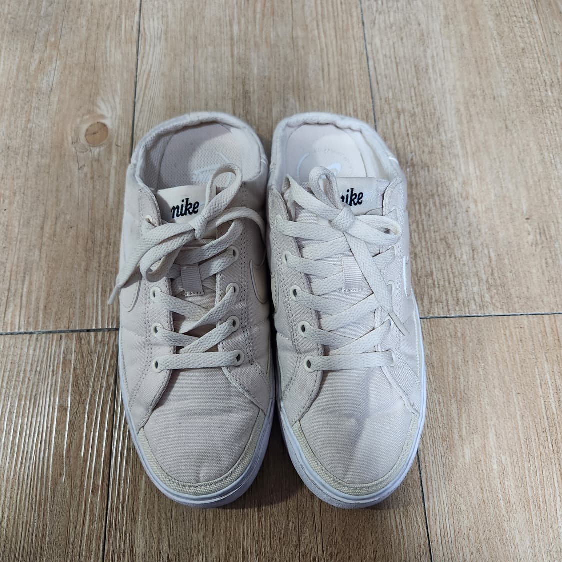 나이키 뮬 245 상품이미지1