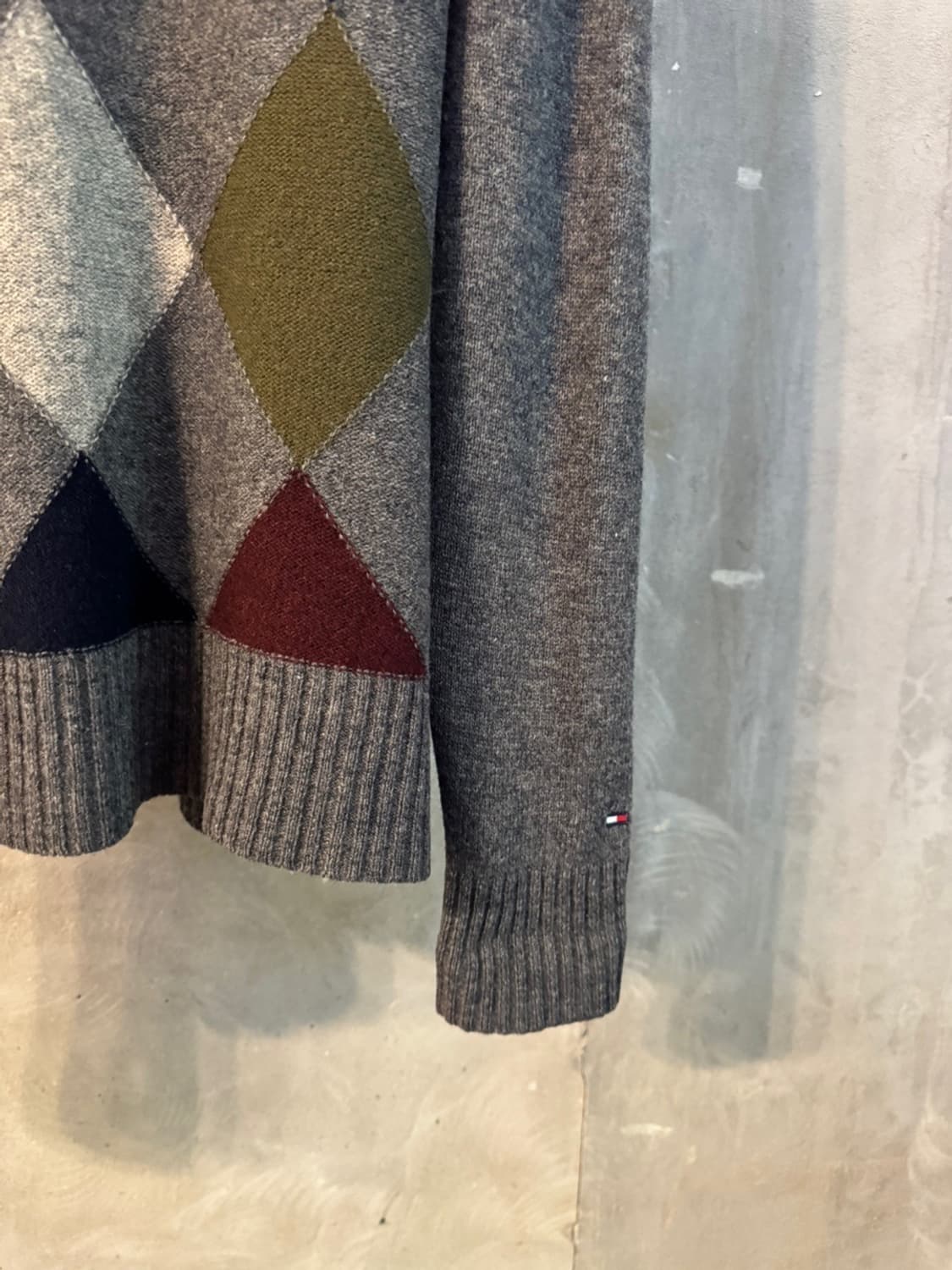 타미힐피거 램스울 아가일 니트 100 상품이미지5