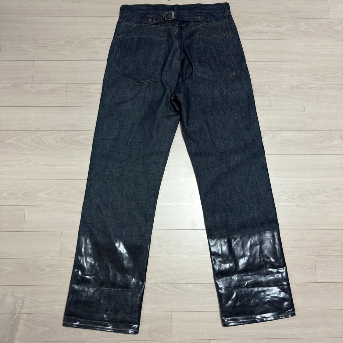 메종 마르지엘라 Lacquered 턴업 데님 진 상품이미지5