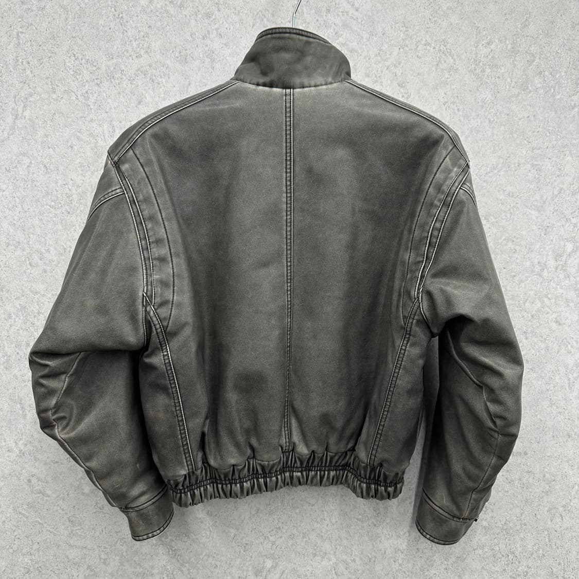 Free 에이징 피그먼트 여자 루즈핏 에코레더 점퍼 상품이미지2