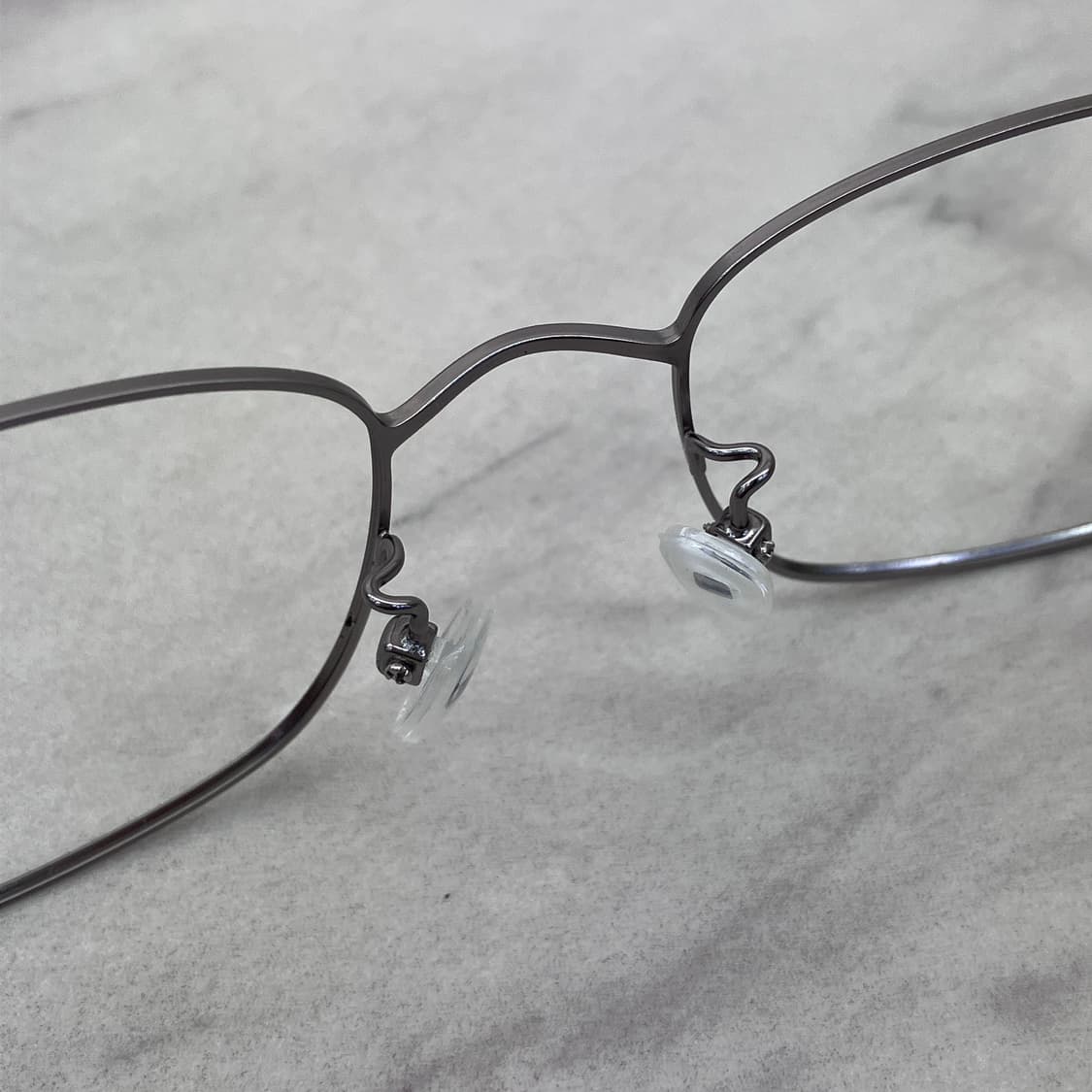 C53 PBL 실버 소프트 스퀘어 역산각 메탈테 안경 상품이미지4