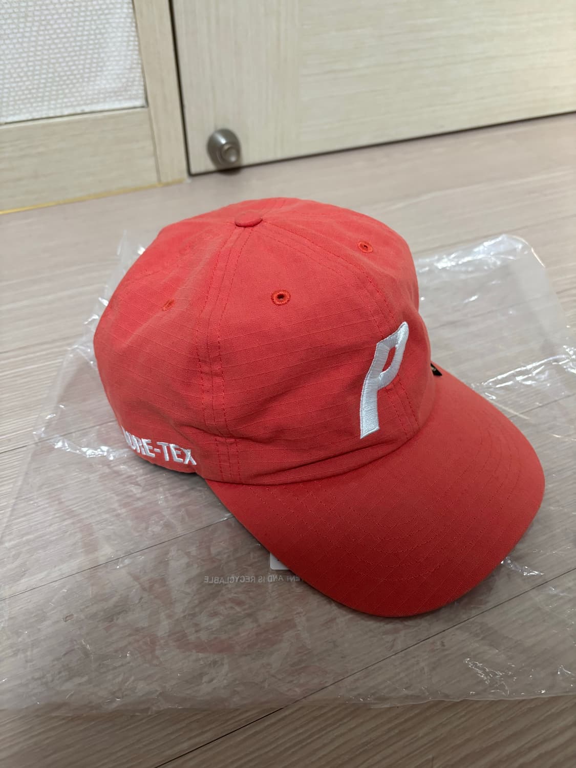 팔라스 24ss 고어텍스 모자 상품이미지1