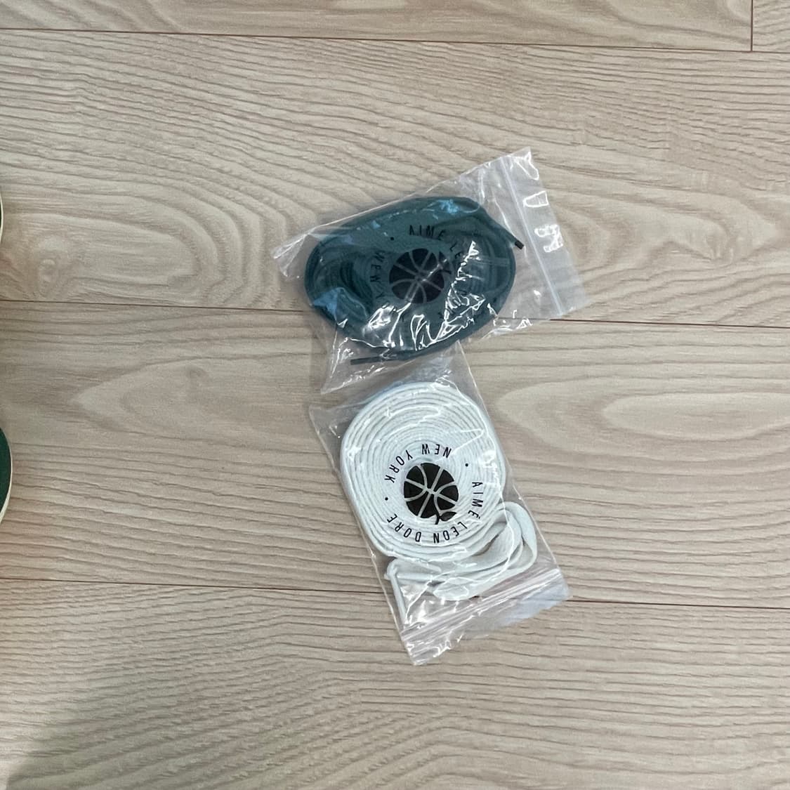 뉴발란스 x 에메 레온 도르 550 보타니컬 그린 295 상품이미지9