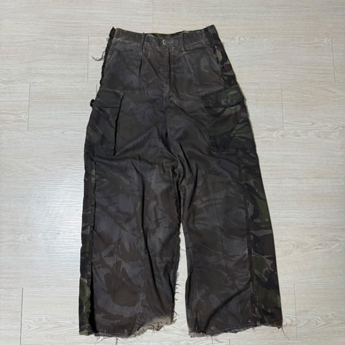 Prototypes newjeans overdyed camo pants 상품이미지5