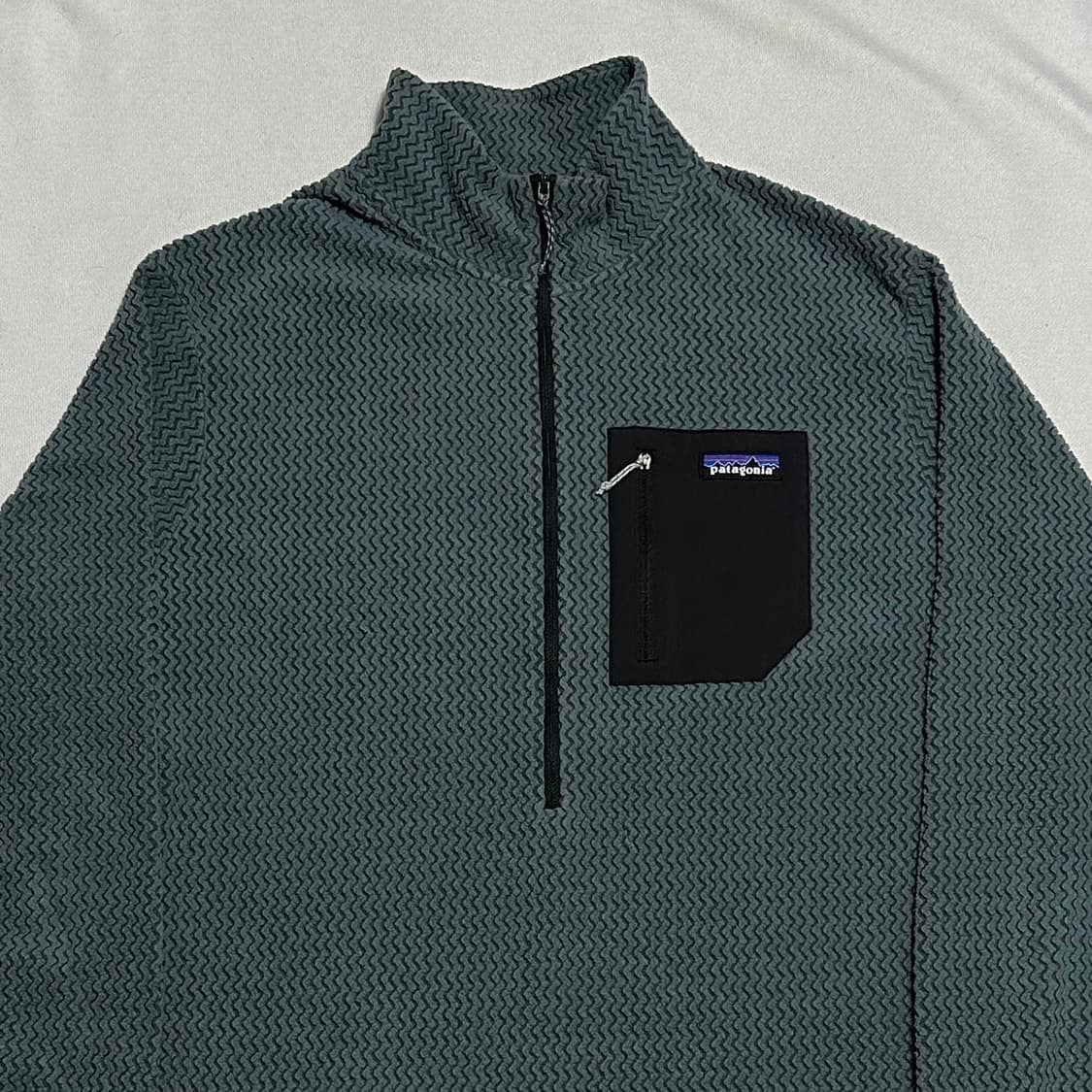 XXL 파타고니아 R1 에어 반집업 플리스 상품이미지1