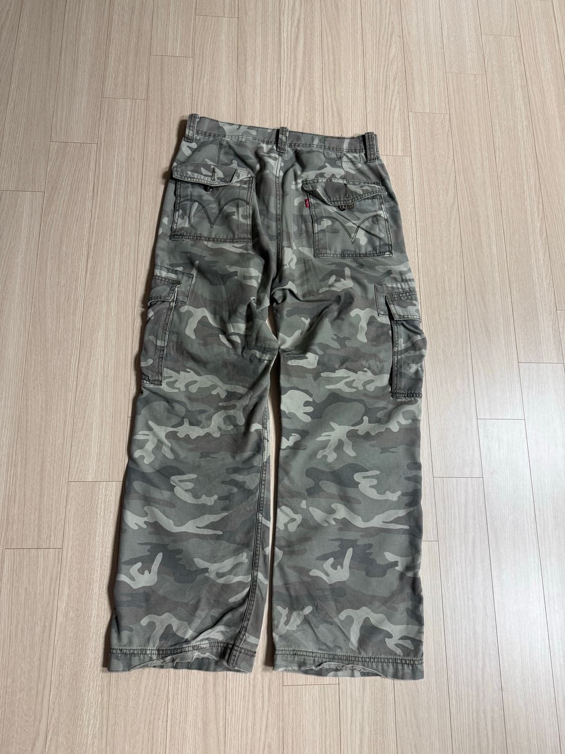 리바이스 카모 카고 바지 상품이미지2