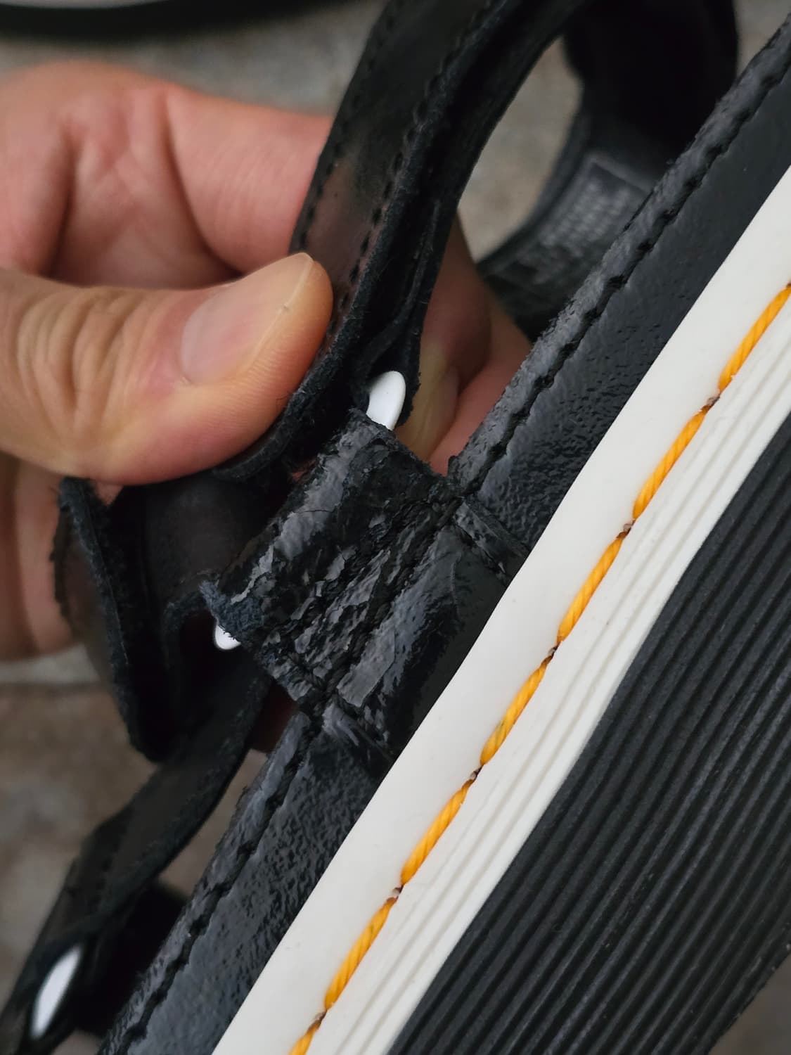 (220)닥터마틴 ltt 블랙 샌들  상품이미지4