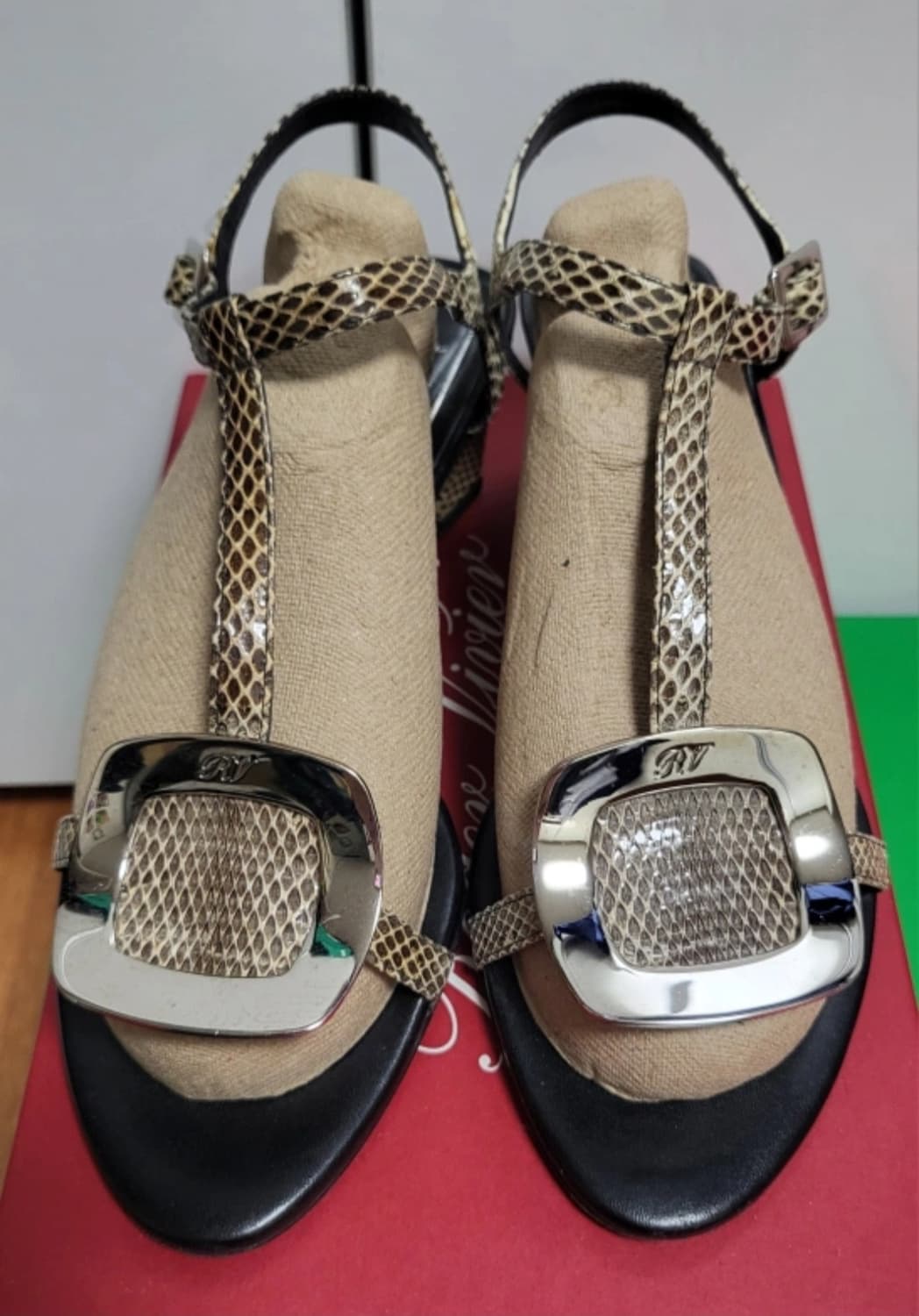 로저비비에 샌들 상품이미지2
