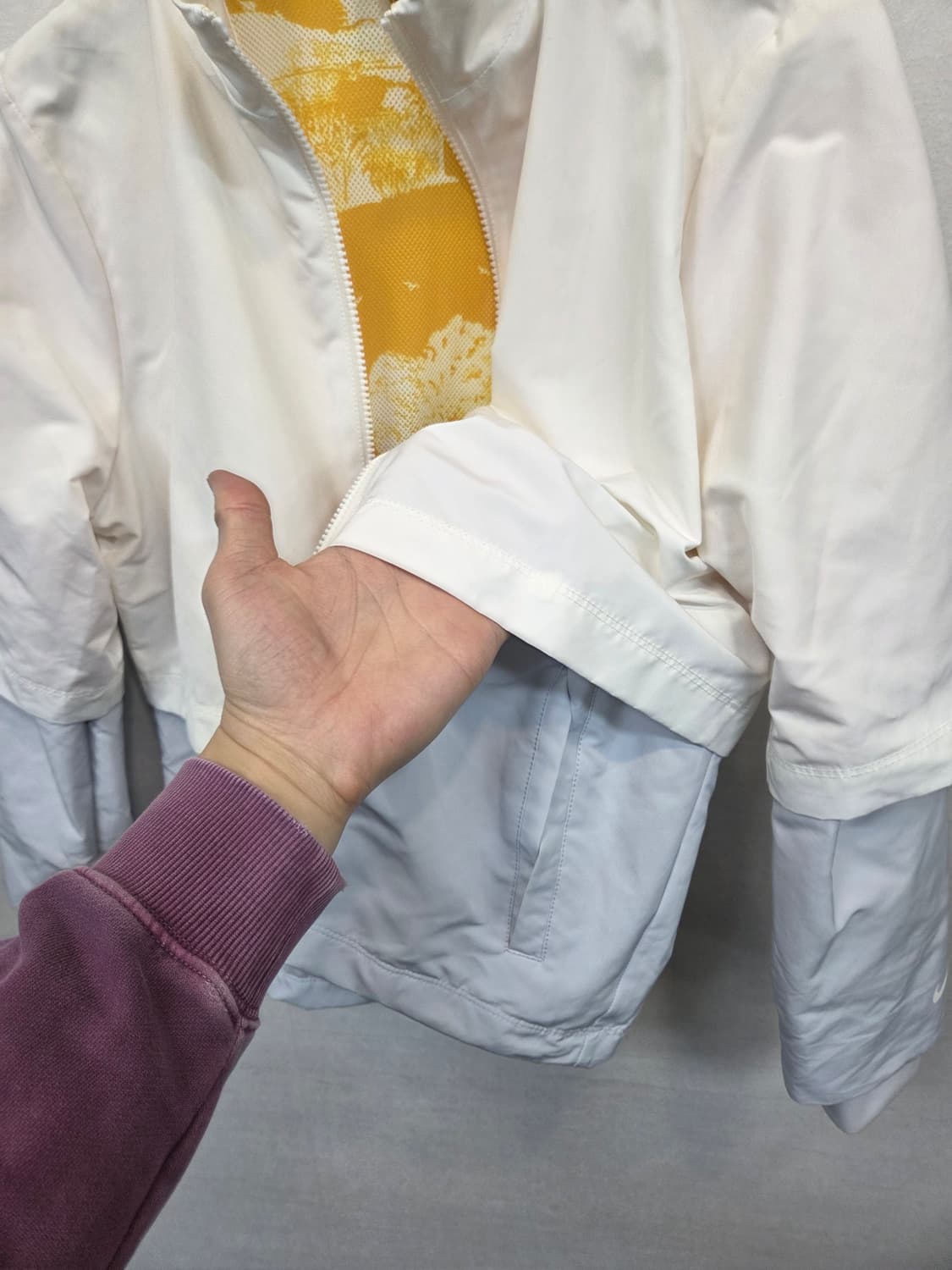 나이키 여성 골프 쉴드 레이어드 윈드브레이커 자켓 m 상품이미지9