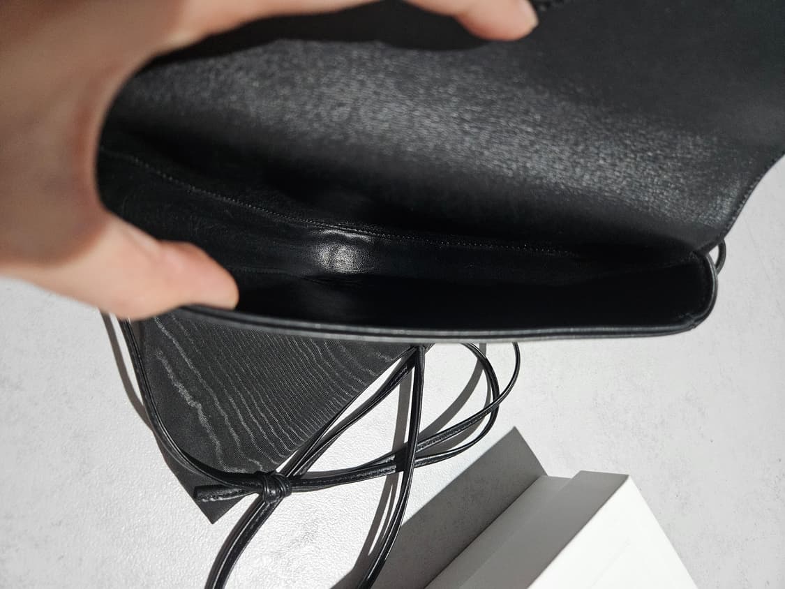 셀린느 트라이앵글 미니X 상품이미지5