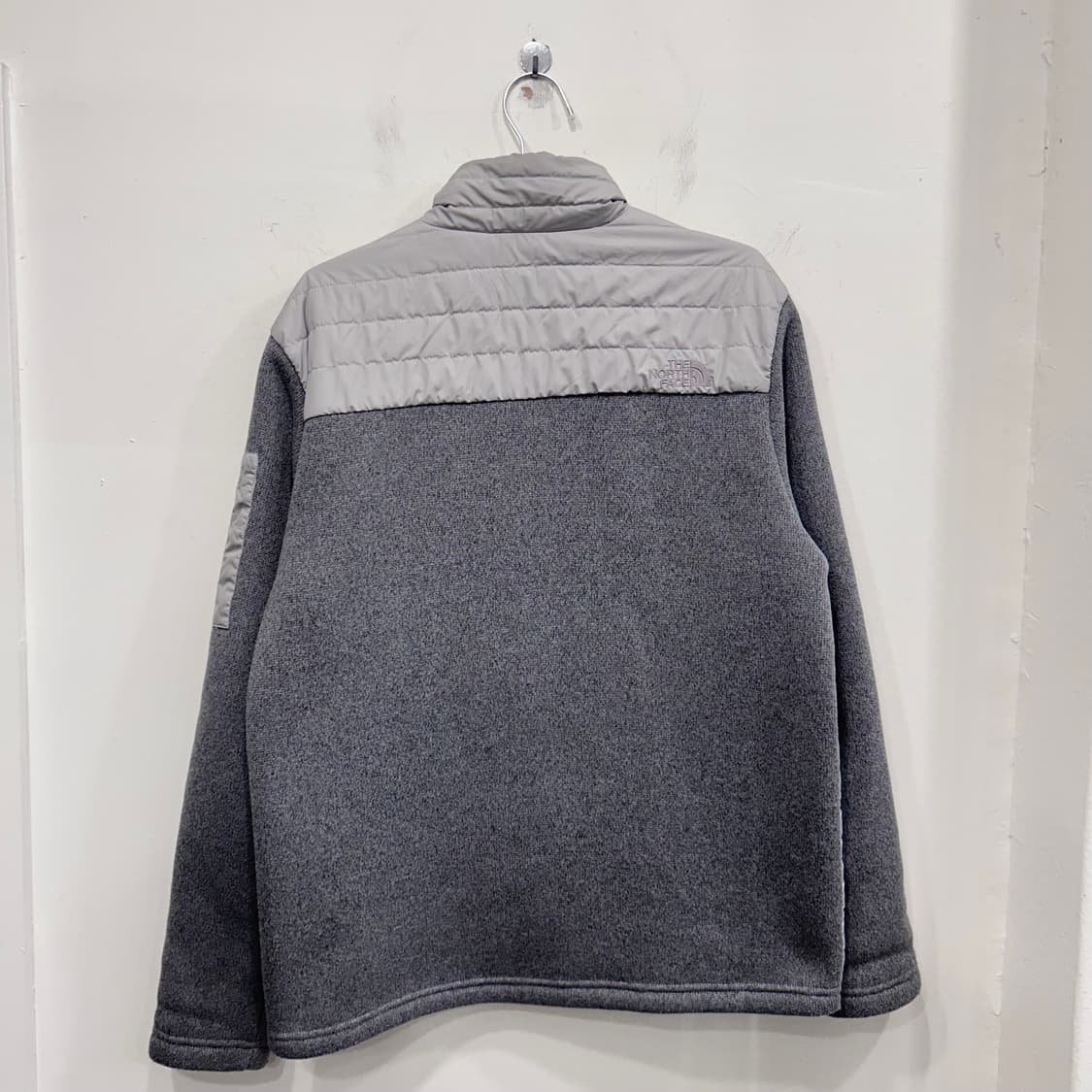 노스페이스 화이트라벨 니트슬리브 퀼팅 경량패딩 상품이미지5