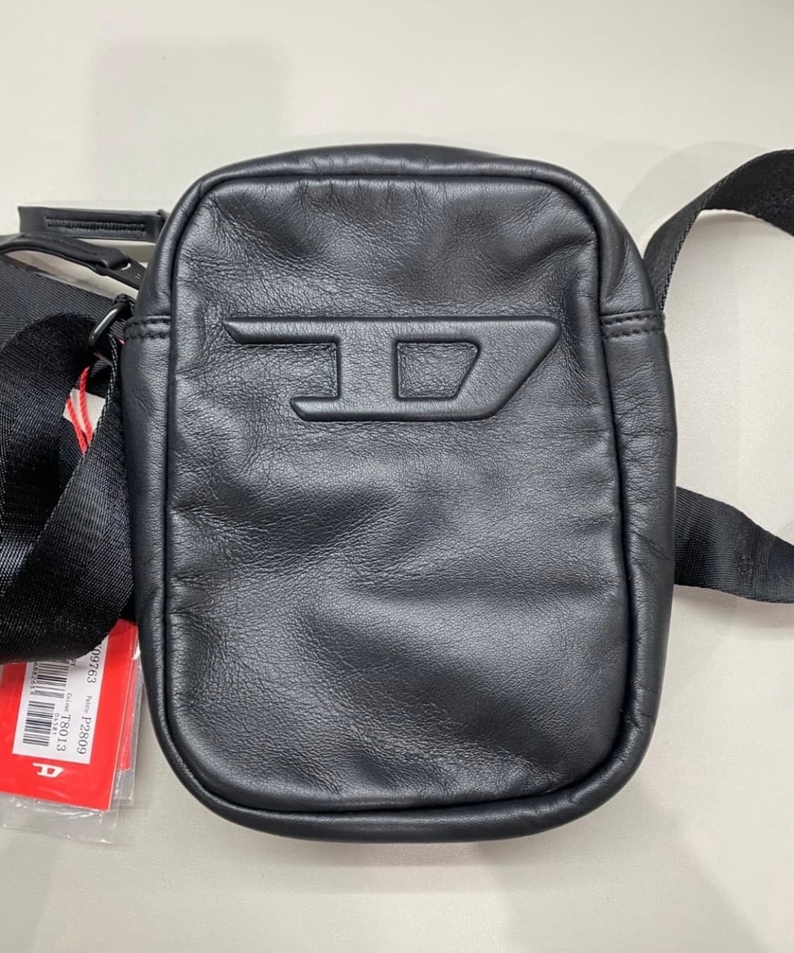 디젤 홀리디 크로스백 상품이미지1