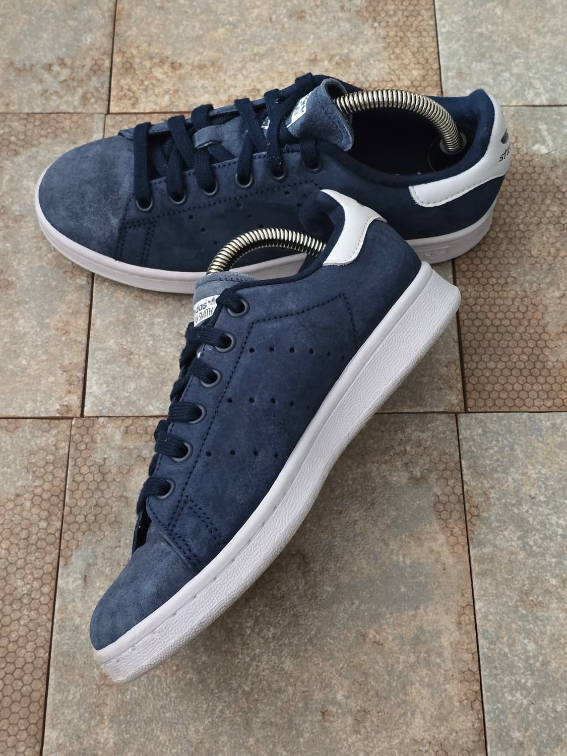 (225)아디다스 스탠스미스 스웨이드 네이비 상품이미지5