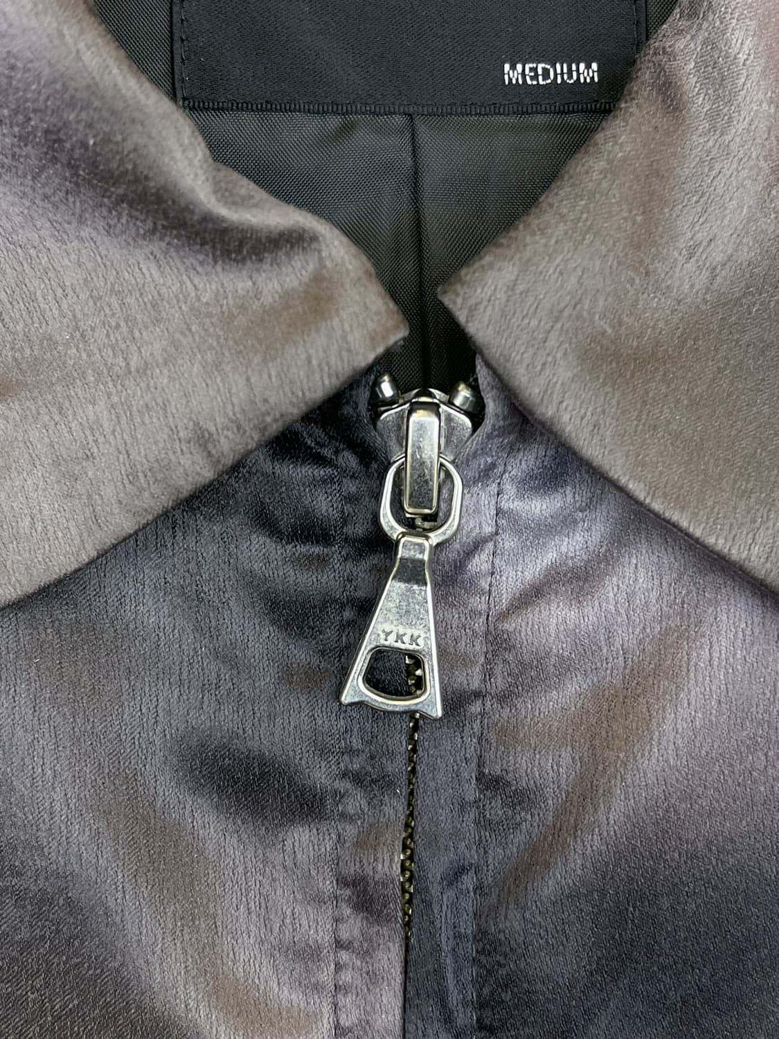 하레 그라디언트 새틴 집 자켓 상품이미지4