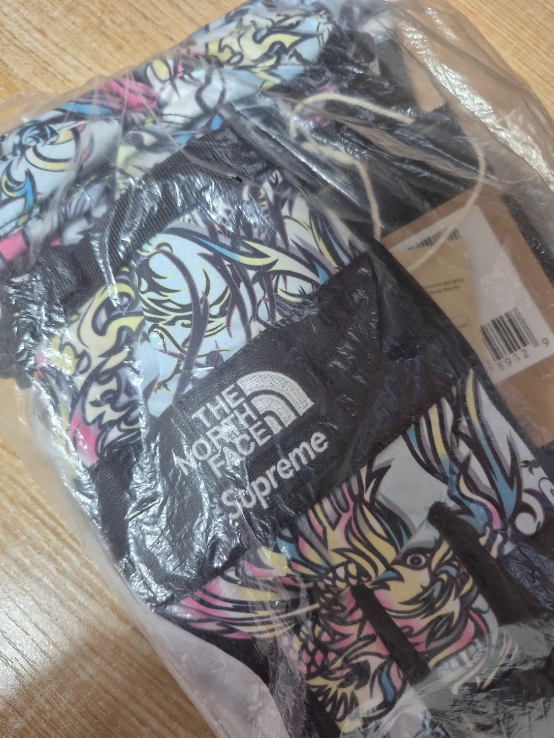 슈프림 x 노스페이스 스팁 테크 글러브 장갑- 22FW 상품이미지4