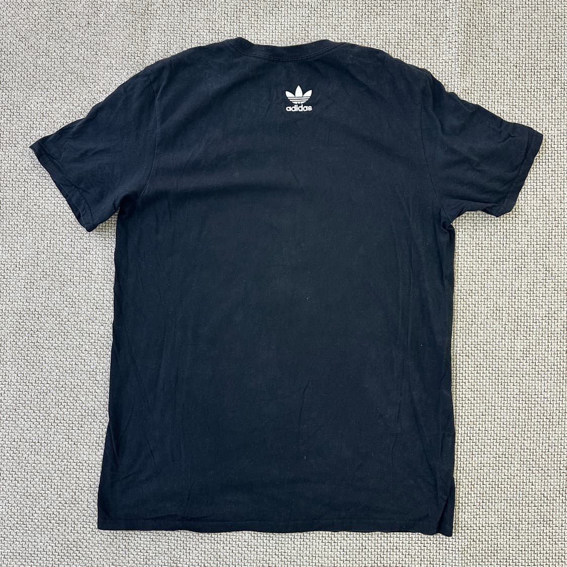 L 아디다스 오리지널스 그래픽 반팔 0330D 상품이미지4