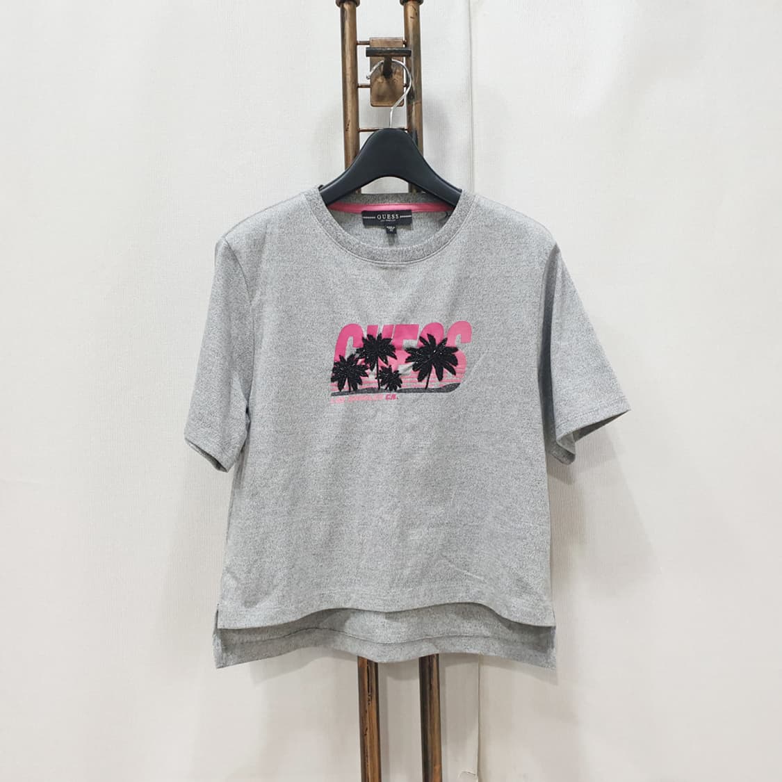 GUESS 게스 반팔티셔츠 XS 상품이미지1