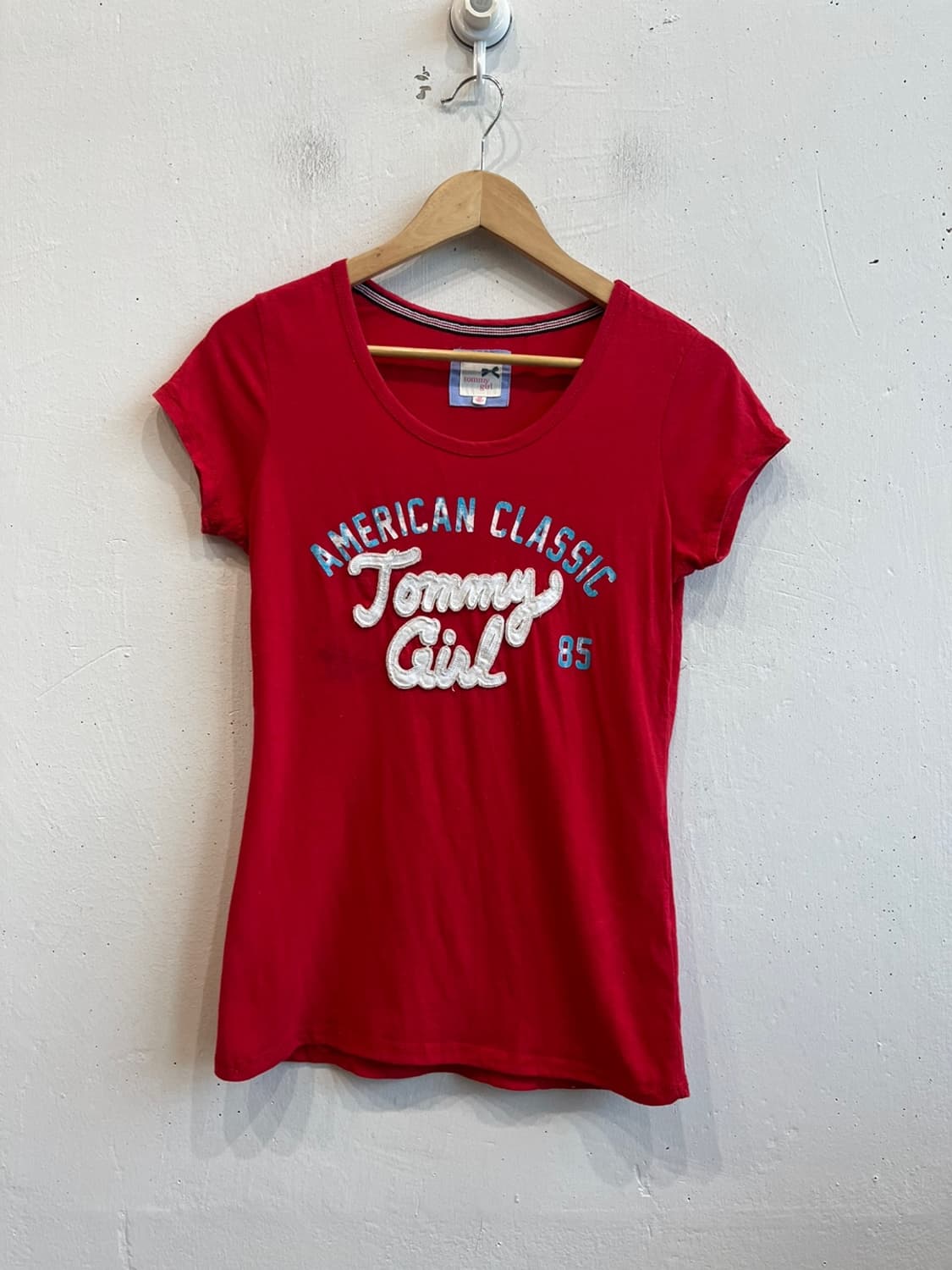 TOMMY GIRL 타미걸 아플리케 반팔 티셔츠 상품이미지1
