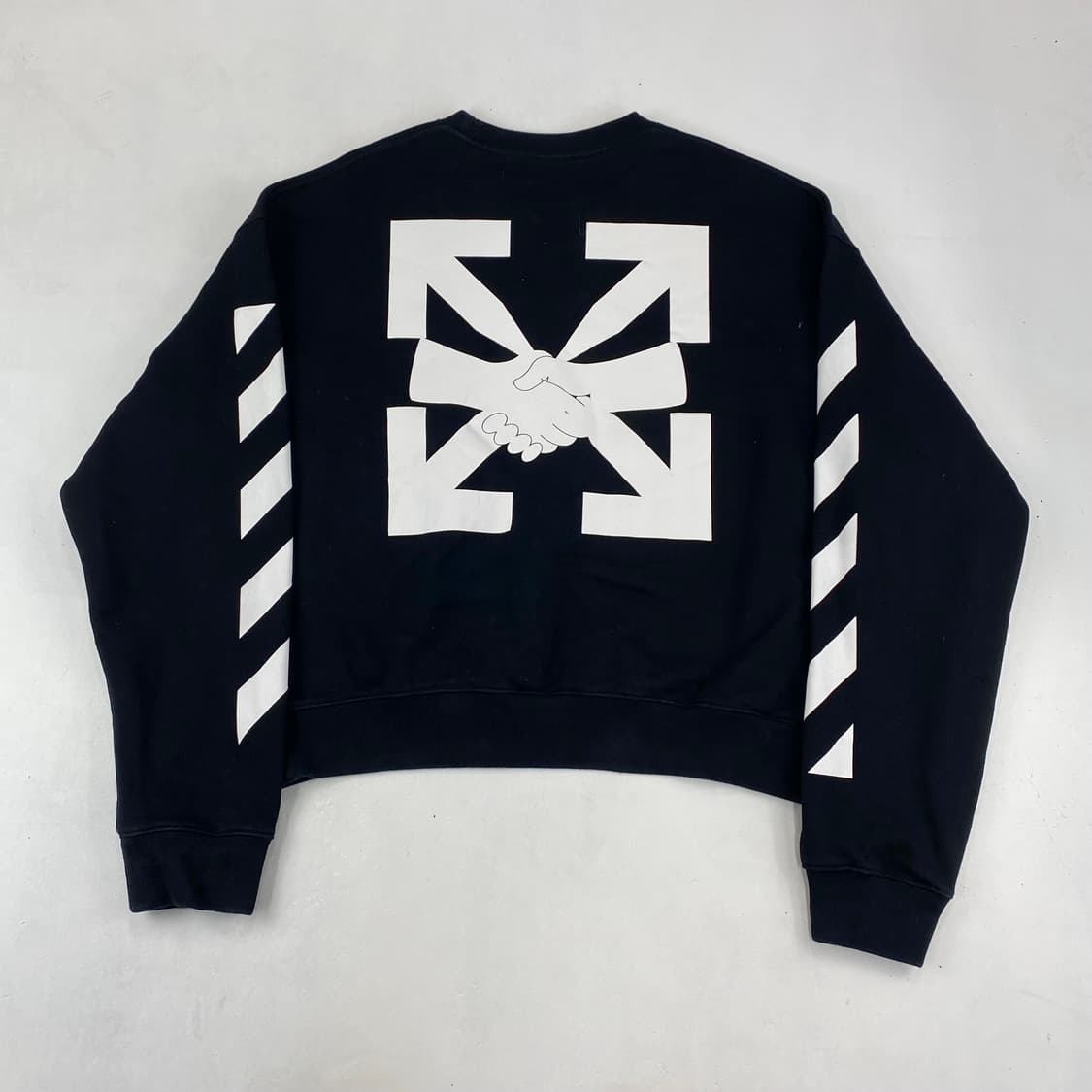  오프화이트 어그리먼트 애로우 맨투맨 (110)  ﻿ 상품이미지2