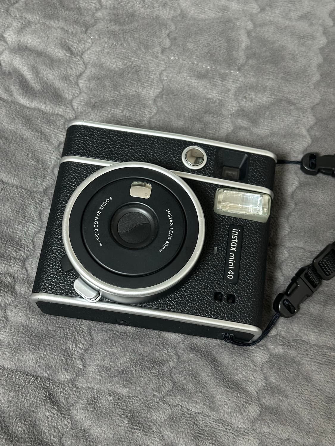 인스탁스 미니 40 폴라로이드 카메라 상품이미지1