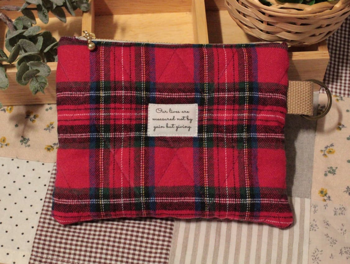 핸드메이드 레드체크 키링 퀼팅 파우치 상품이미지10