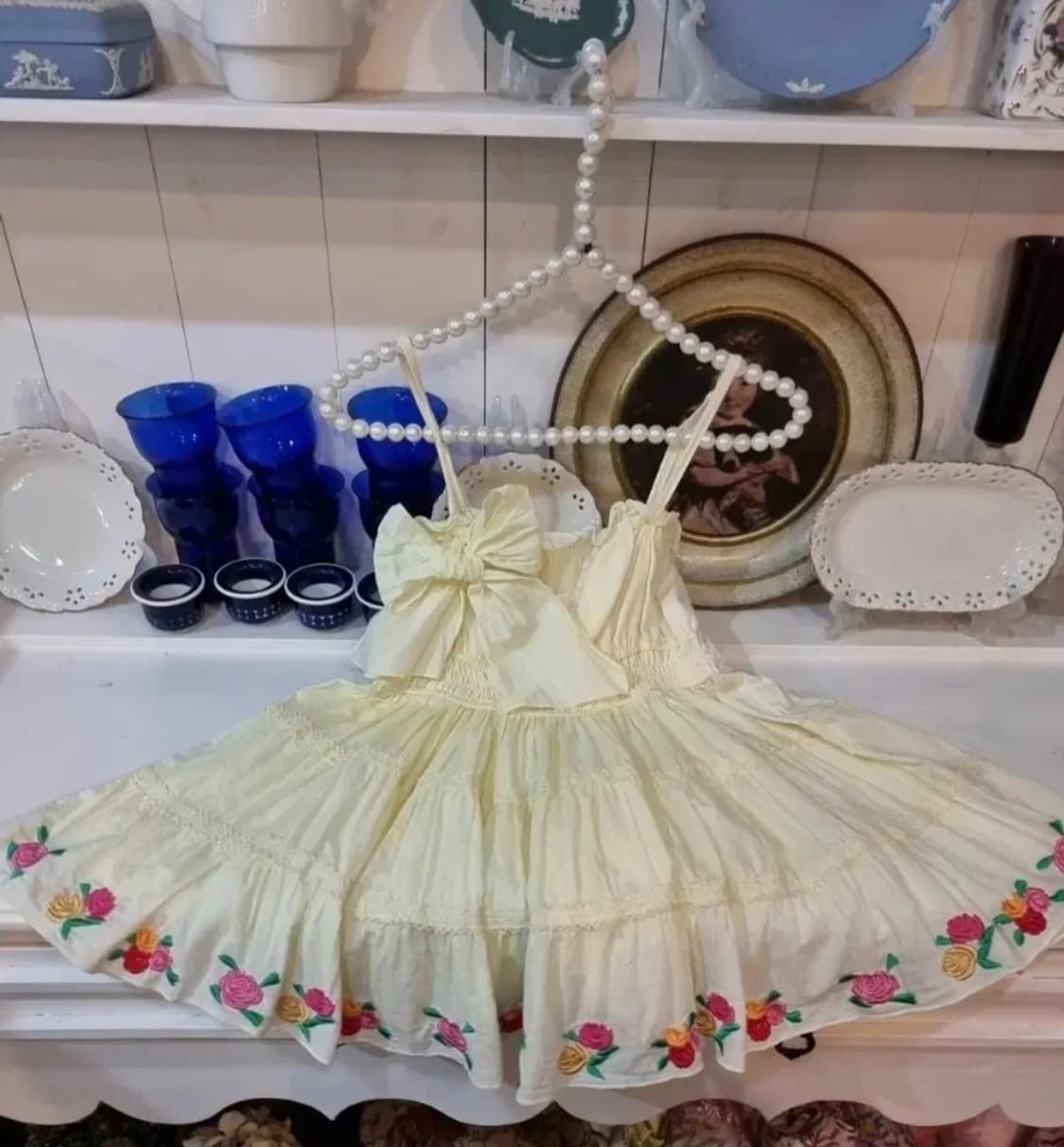 리즈리사(Liz Lisa) 플라워 자수 샤링 튜닉 상품이미지1