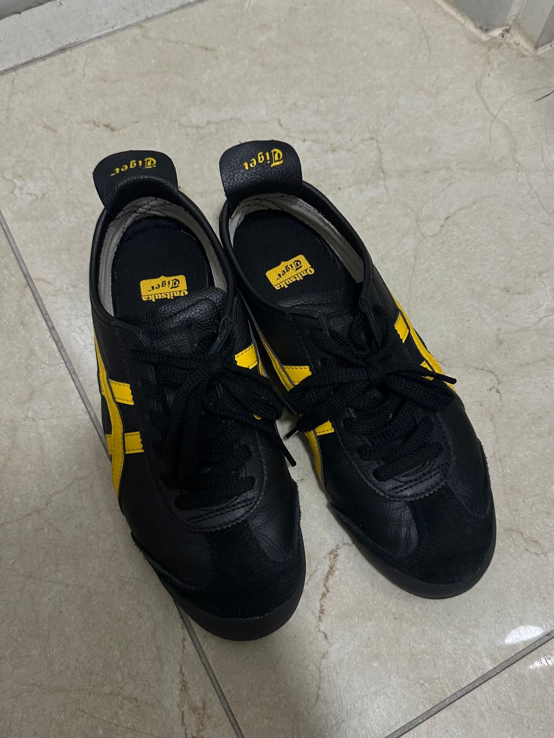 오니츠카 타이거 멕시코 66 블랙옐로우 245 상품이미지4