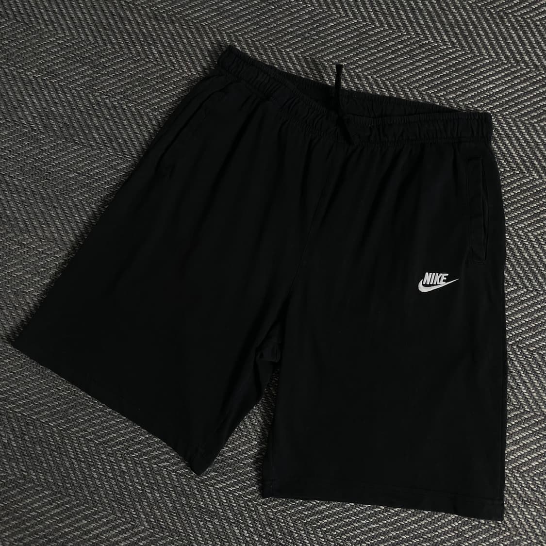 나이키 NSW 퓨추라 로고 스웻 쇼츠 y 3743 상품이미지1