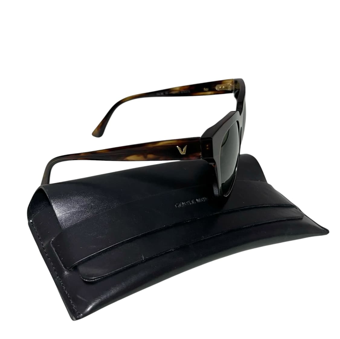 젠틀몬스터 뿔테 선글라스 상품이미지1