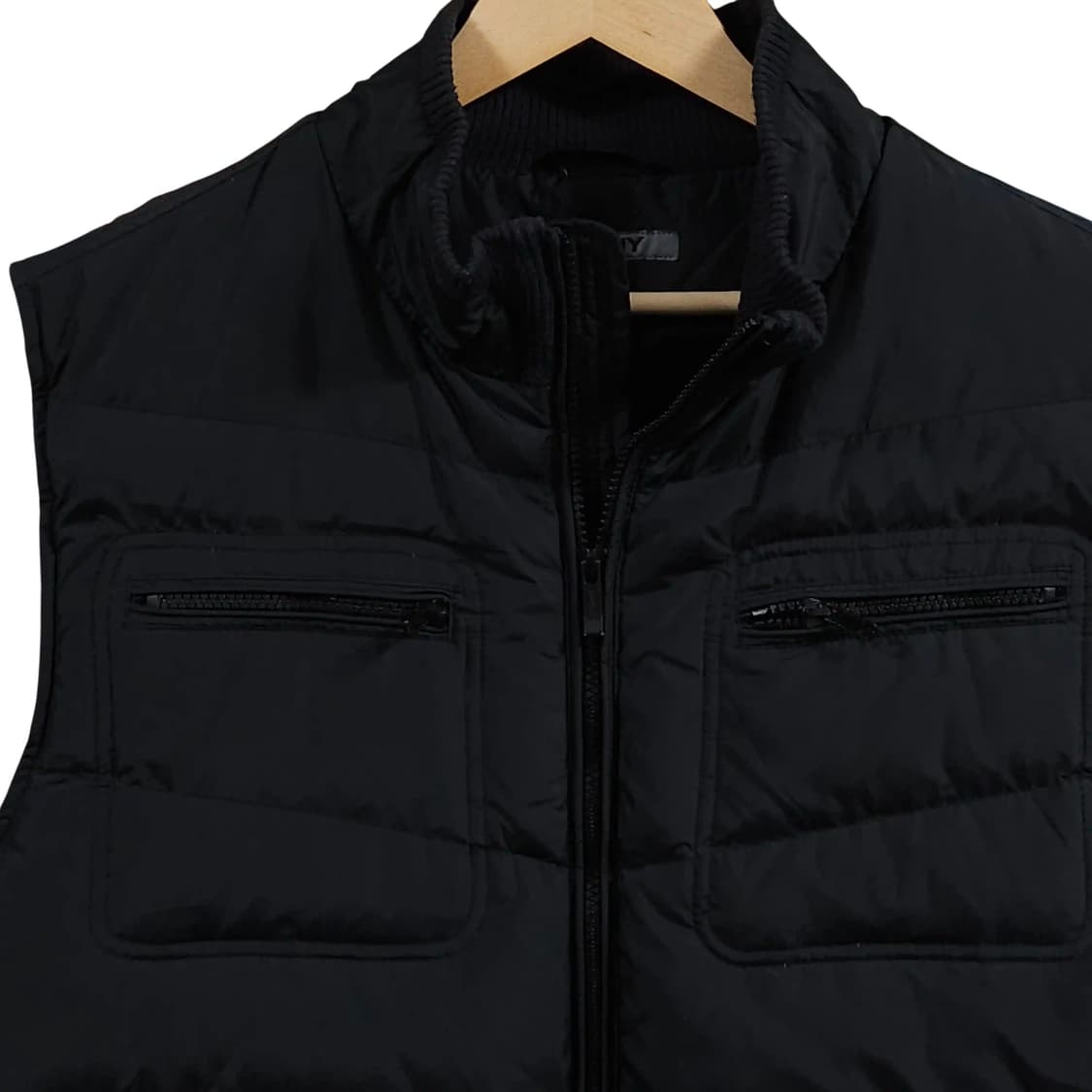 105~110)DKNY 덕다운 패딩 조끼 블랙 상품이미지2