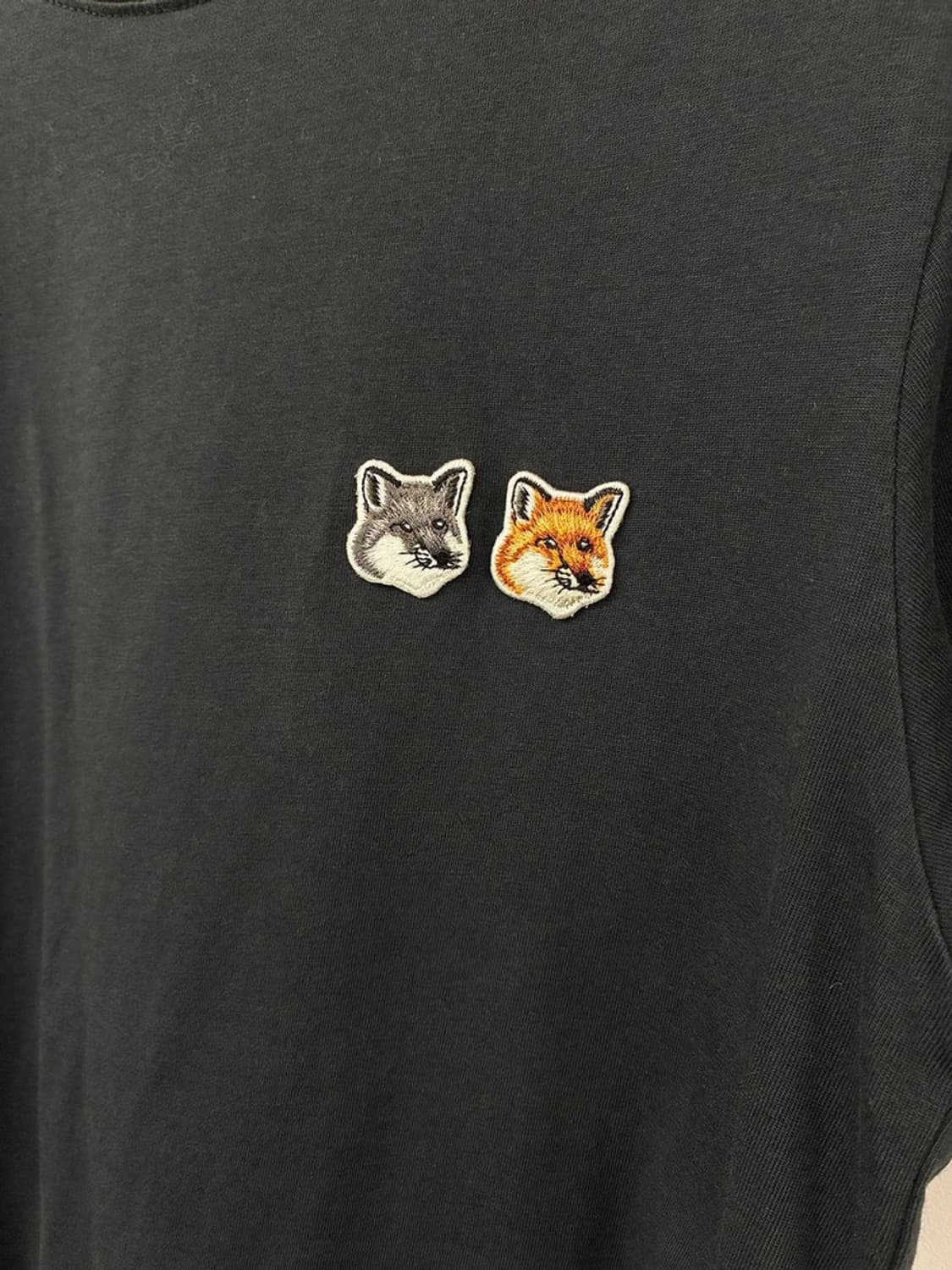 메종키츠네 더블폭스 헤드 패치 반팔 티셔츠 PN9786 상품이미지3