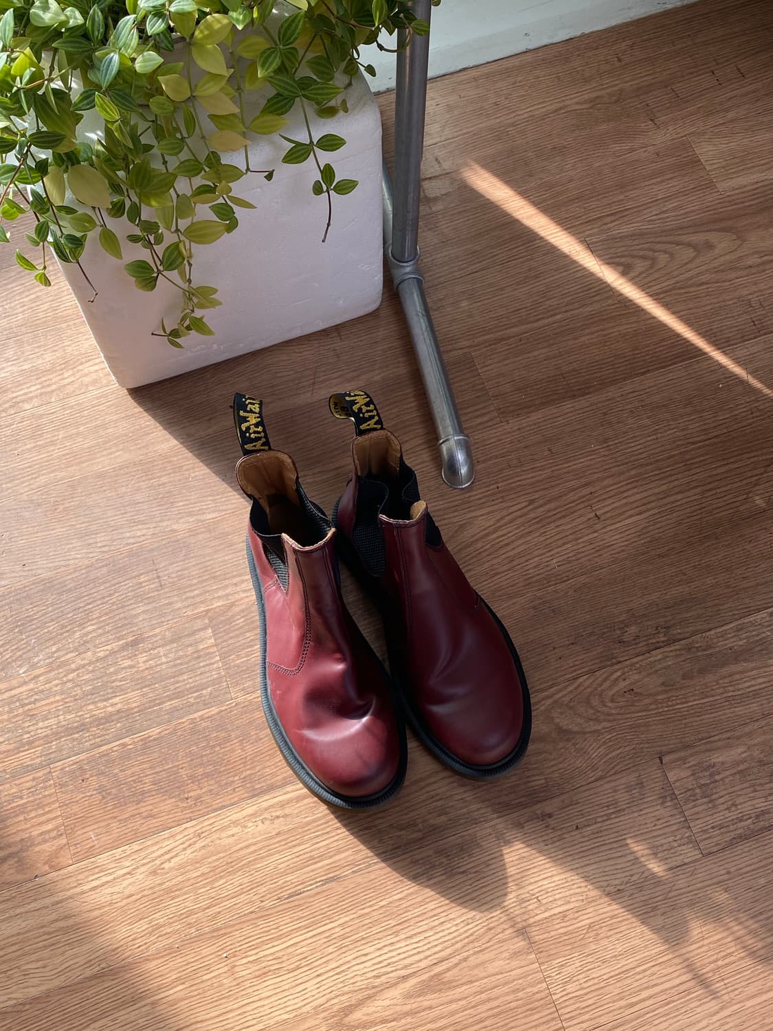 닥터마틴 2976 체리레드 상품이미지2