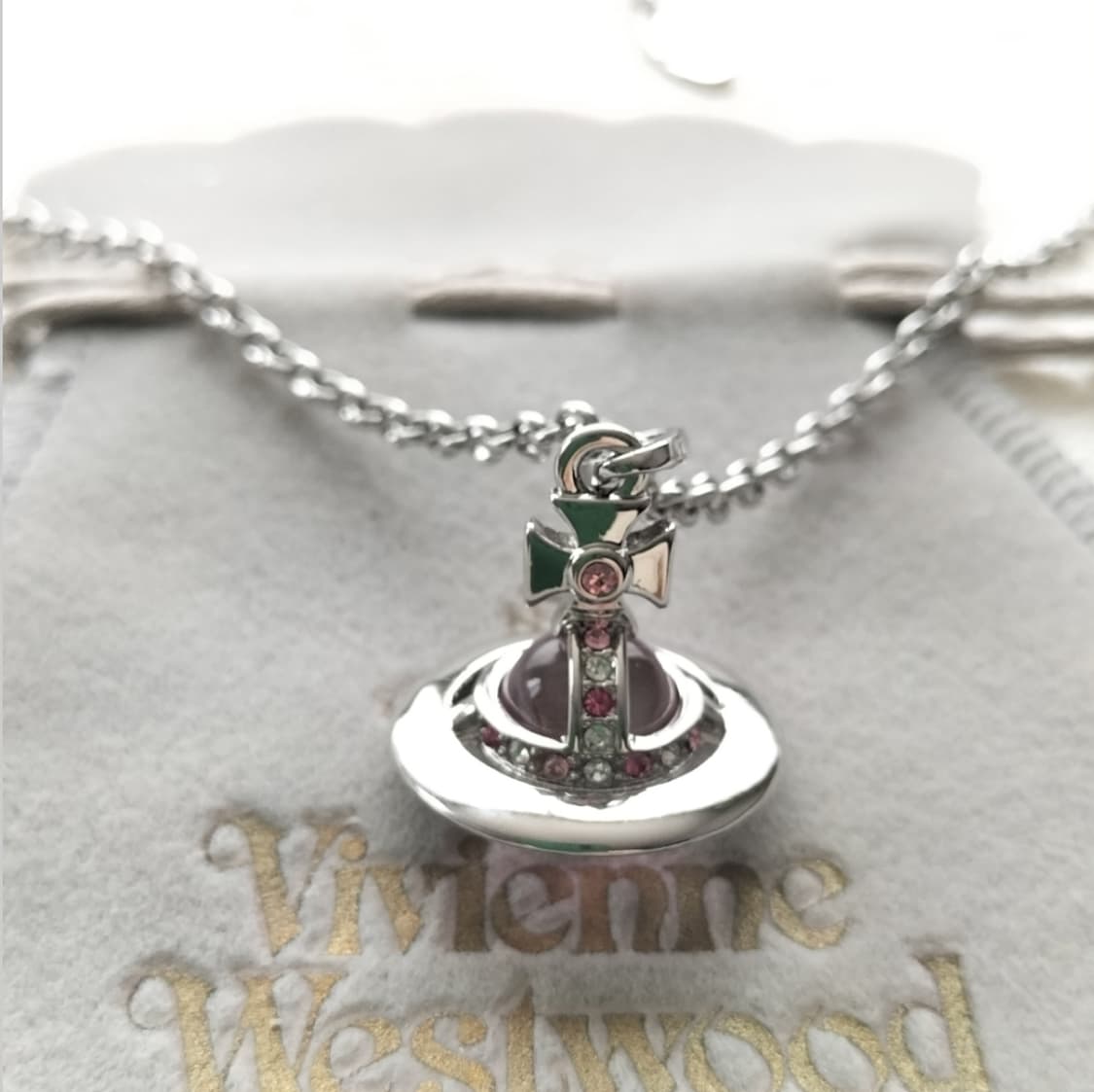 비비안 웨스트우드 아카이브 핑크 크리스탈 3d orb 팬던트 목걸이 상품이미지2