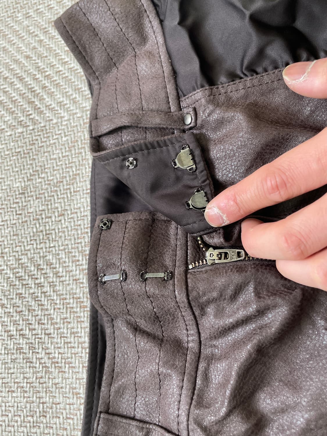 투루사르디 브라운 레더 프릴 스커트  상품이미지7