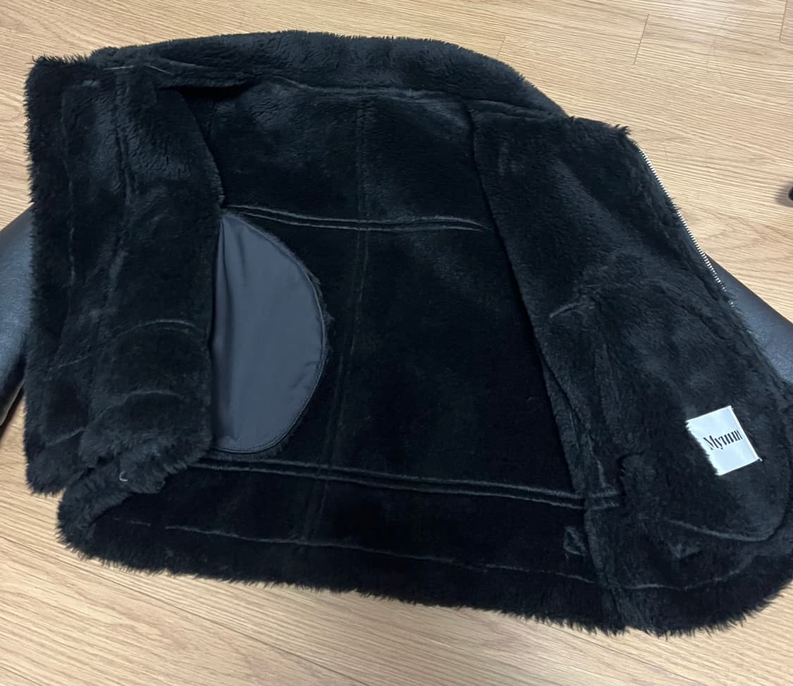 뮨 박규언님 364d 무스탕 상품이미지8