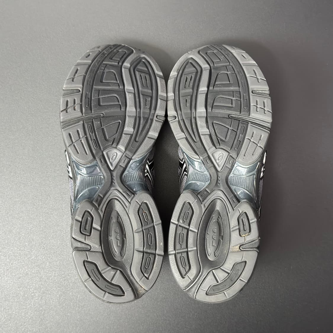 아식스 UB2-S 젤 1130 아스팔트 퓨어 실버 상품이미지4