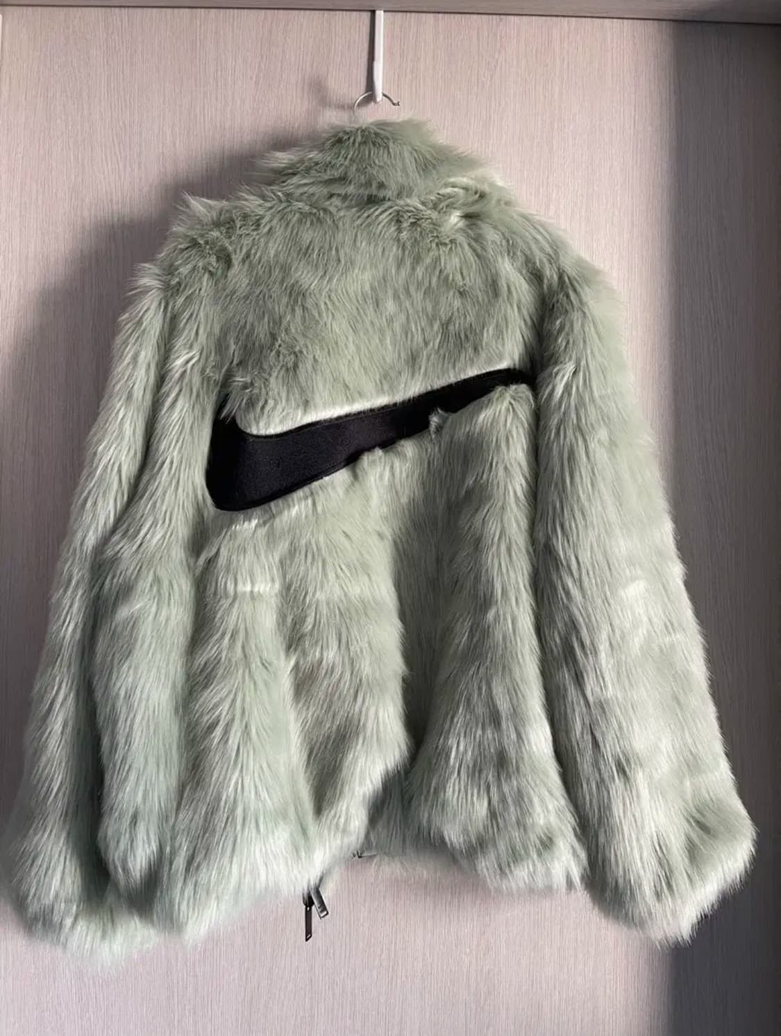 Nike x Ambush 나이키 앰부쉬 리버시블 퍼자켓 상품이미지2