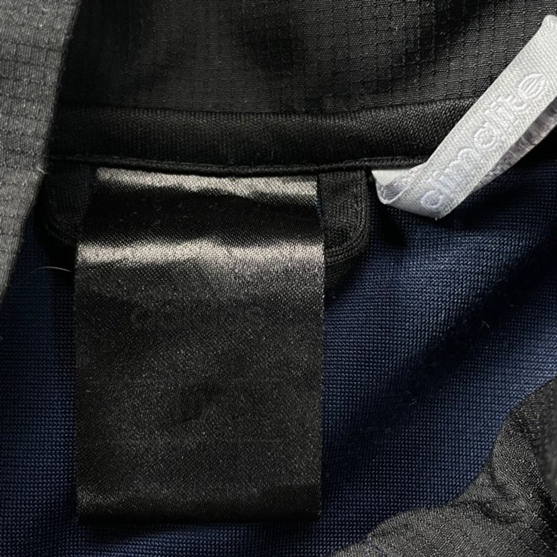 아디다스 블랙네이비 트랙 자켓100 상품이미지4